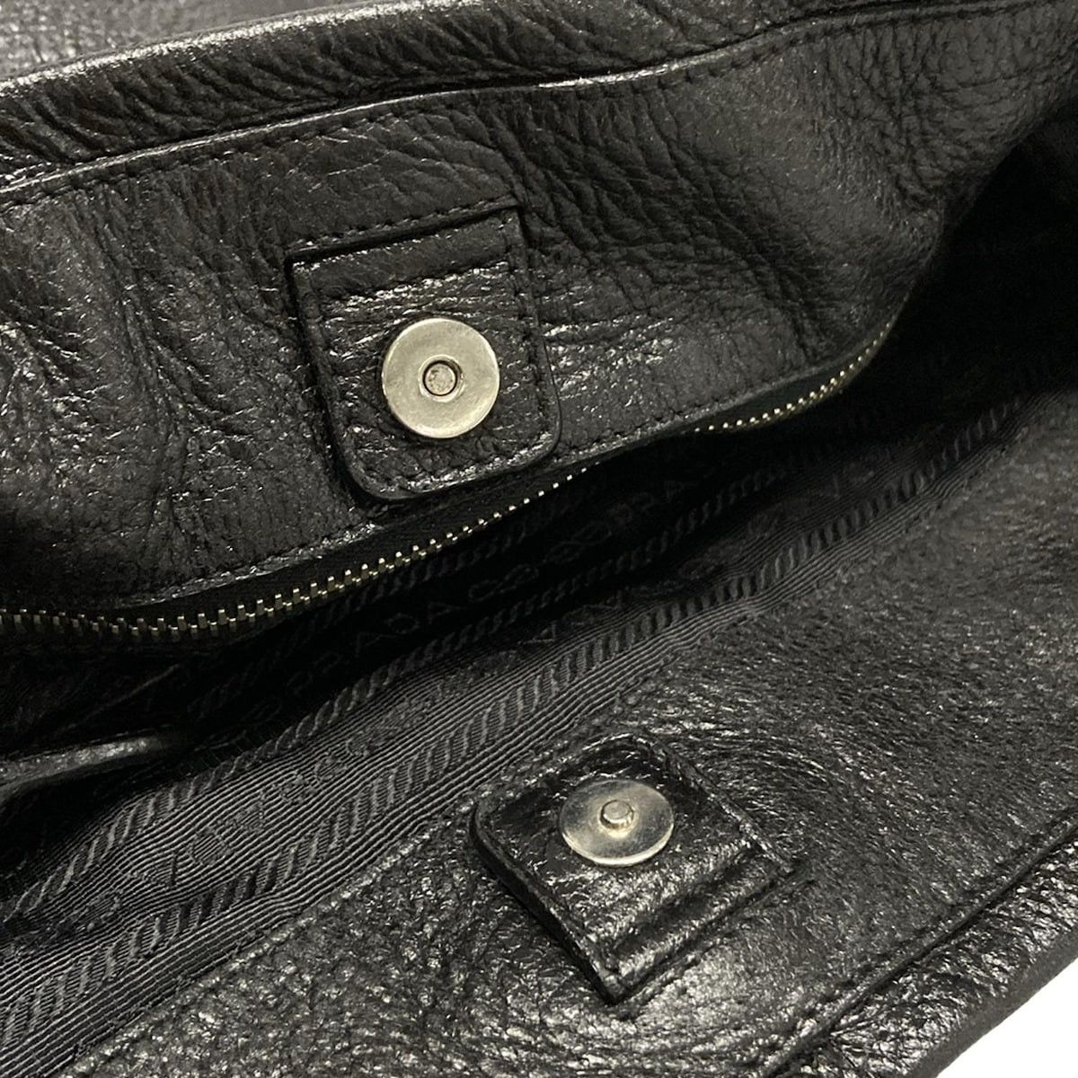 Prada PRADA Logo Shoulder Bag BR3797 Size ONE SIZE - 16 Thumbnail