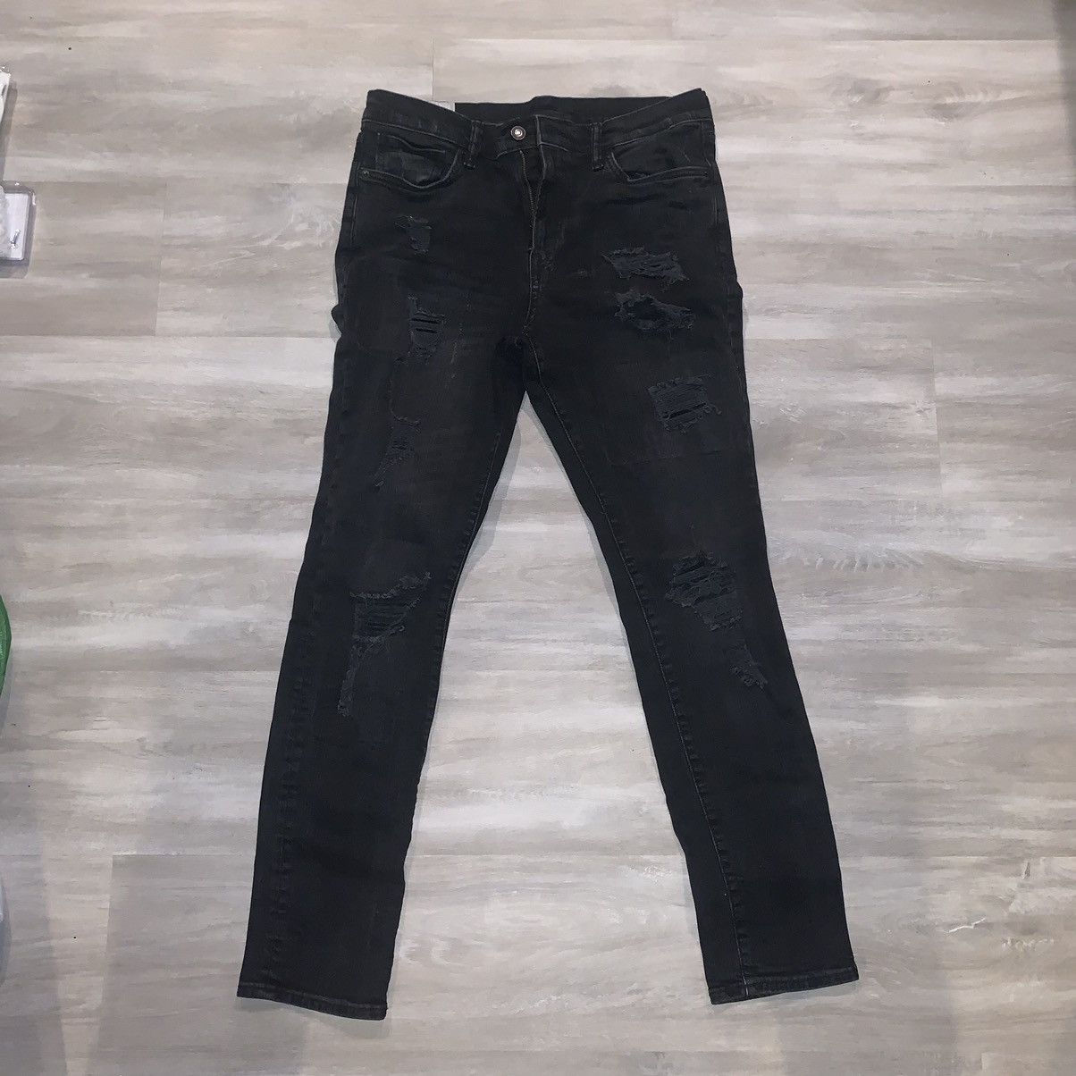 H&M Distressed Black Denim Jeans H&M Size US 32 / EU 48 - 1 Thumbnail