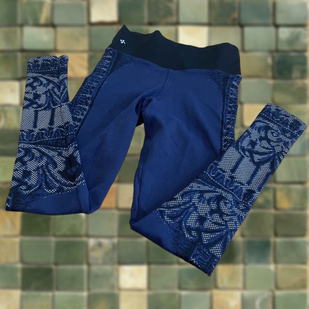 Vintage NUX Leggings Jacquard Lace Printed Greta Compression Navy Black Small Women Skinny Athletic Regular Size S Pocketed? 0 Size 28" / US 6 / IT 42 - 1 Thumbnail