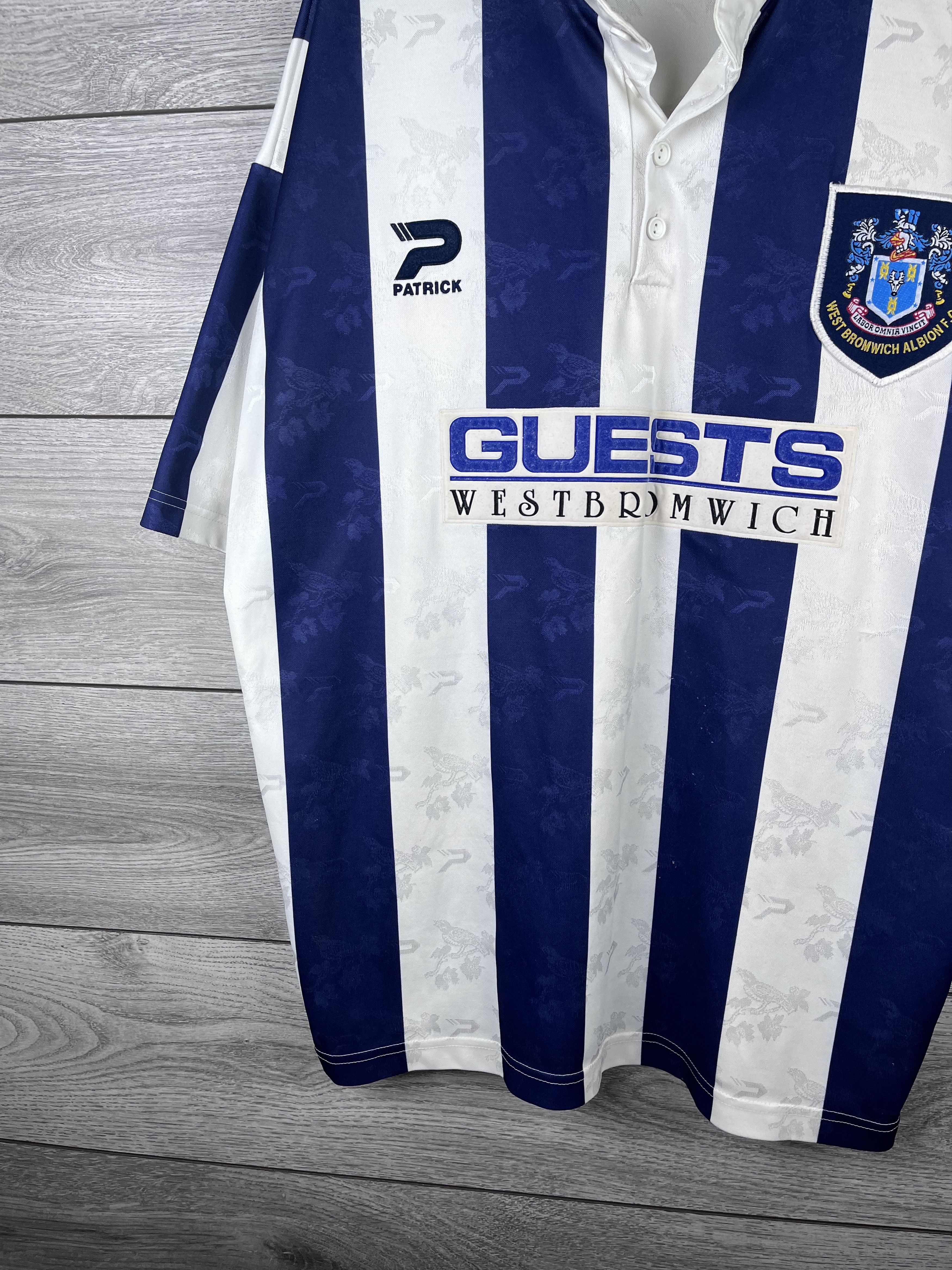 Vintage Vintage soccer jersey West Bromwich Albion size Xl Size US XL / EU 56 / 4 - 3 Thumbnail