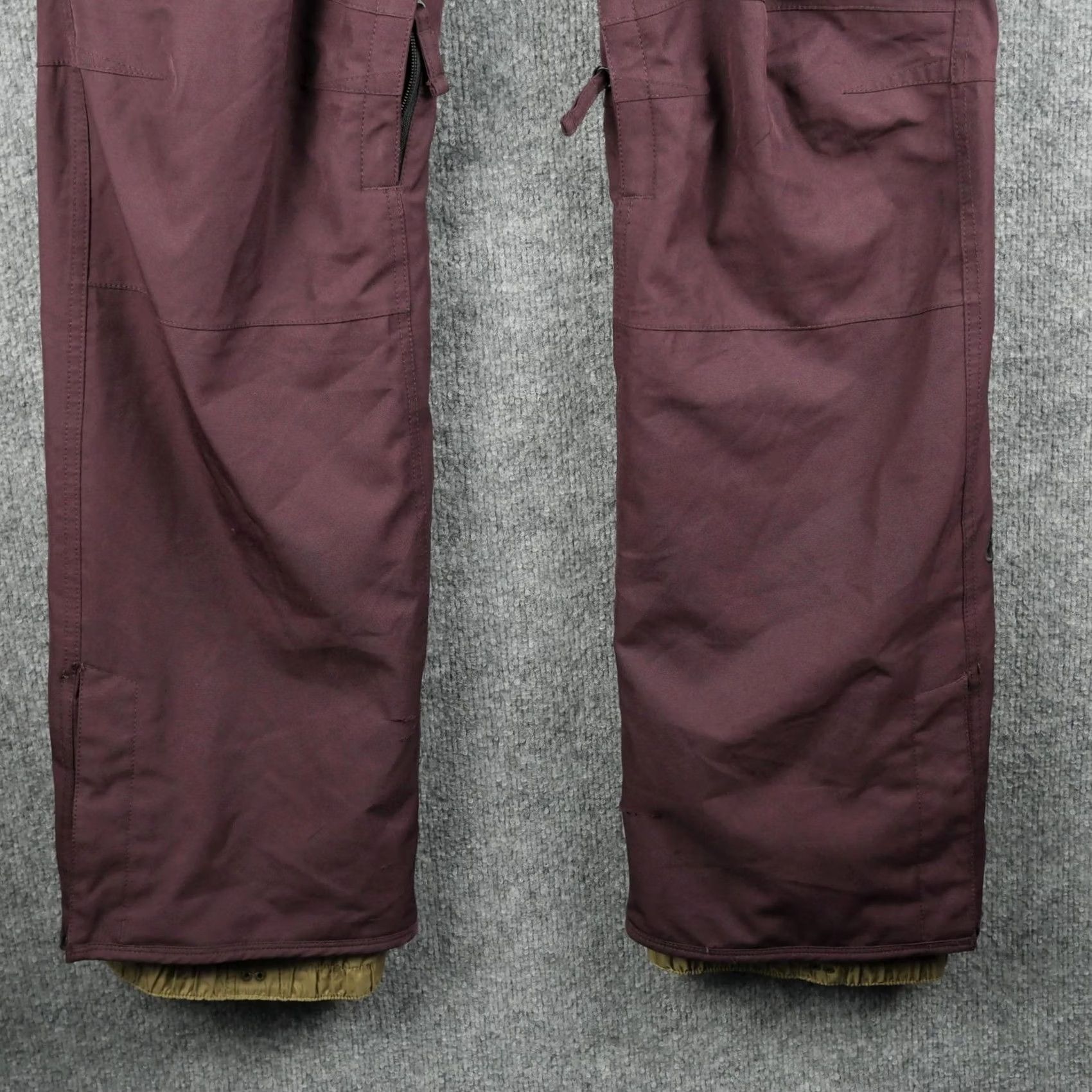 686 686 Snow Pants Mens Medium Burgundy InfiDRY Insulated Cargo Waterproof L6W210 Size US 31 - 3 Thumbnail