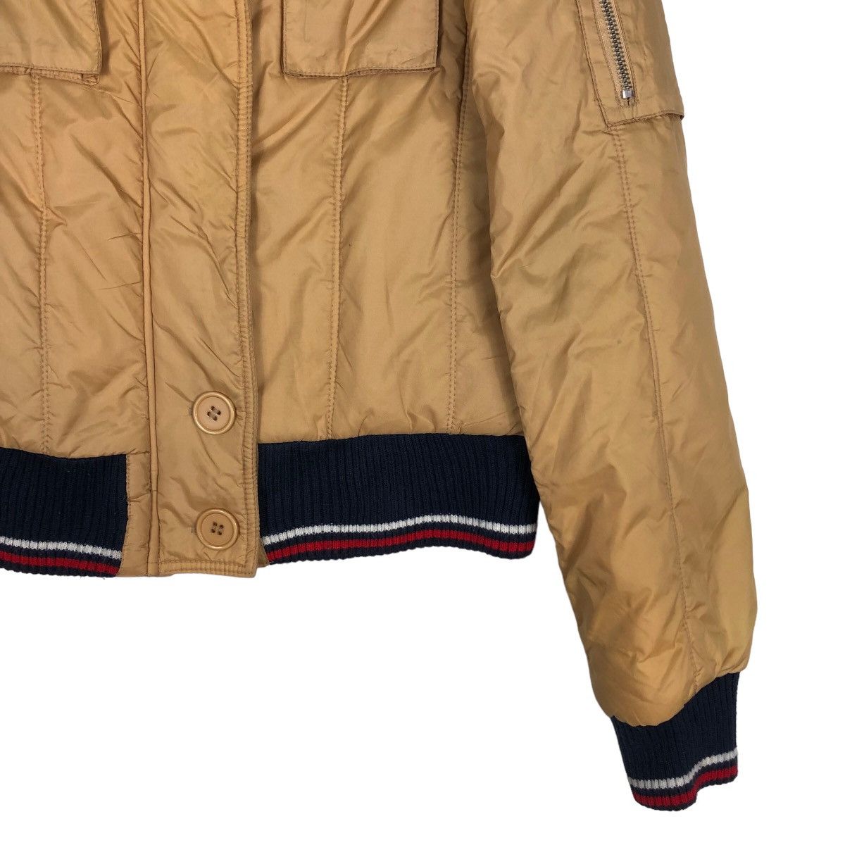 Japanese Brand 🔥Vtg Cropped Bomber Jacket Tommy Hilfiger Girl Size US M / EU 48-50 / 2 - 5 Thumbnail
