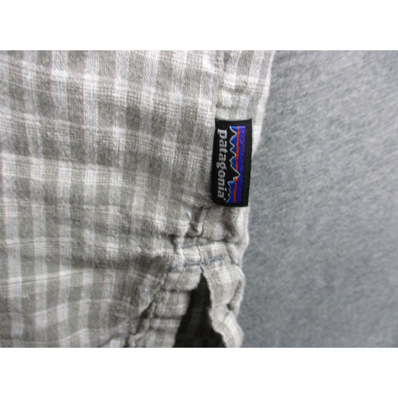 Patagonia Patagonia Shirt Mens XL Gray Organic Cotton Hike Camp Climb Adventure Size US XL / EU 56 / 4 - 2 Thumbnail