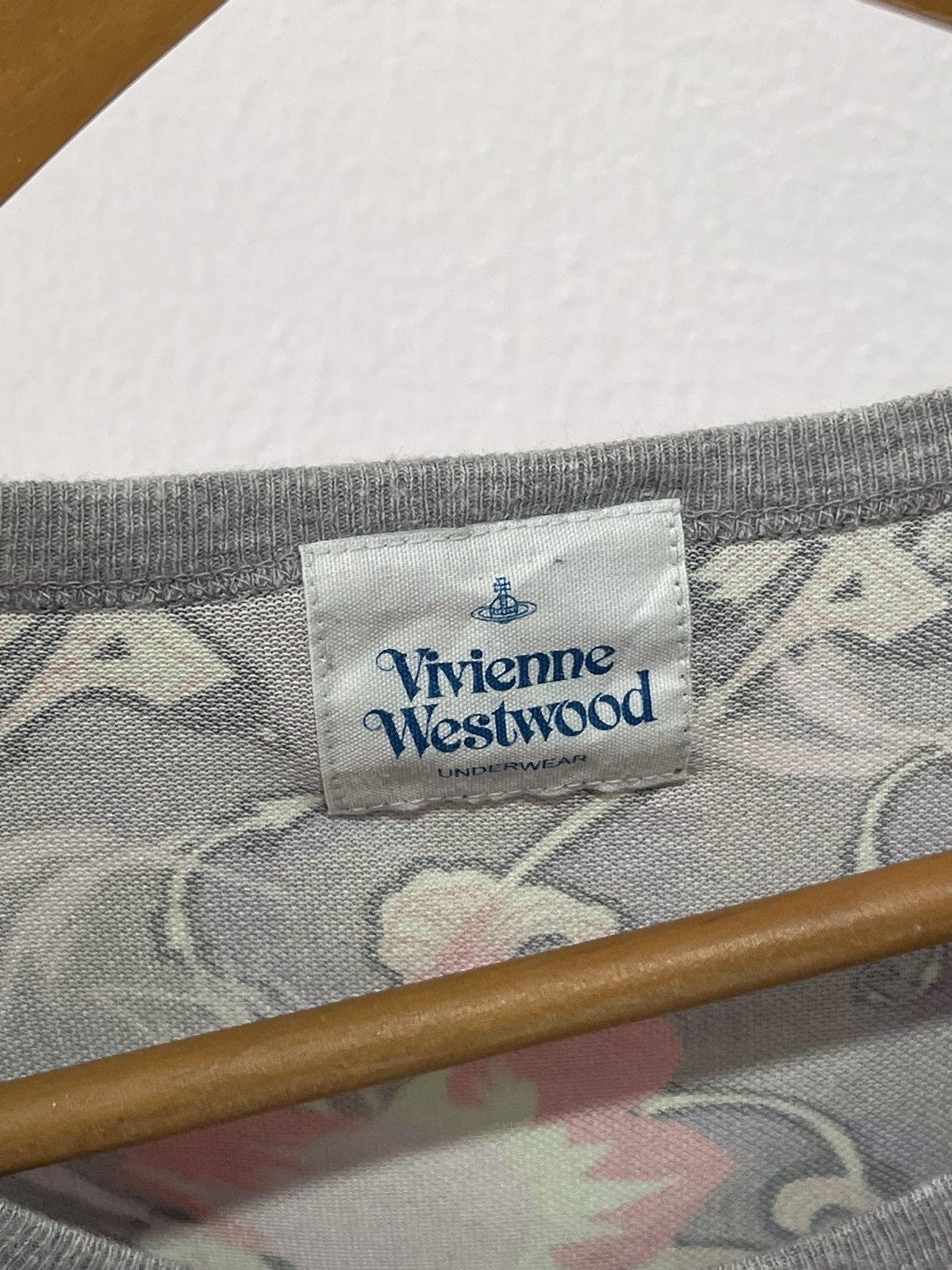 Vivienne Westwood Vivienne Westwood Fullprint Sleeveless Size US M / EU 48-50 / 2 - 7 Thumbnail