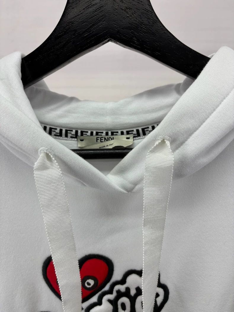 Fendi Fendi Logo Hoodie with Embroidery Design Size US S / EU 44-46 / 1 - 4 Thumbnail