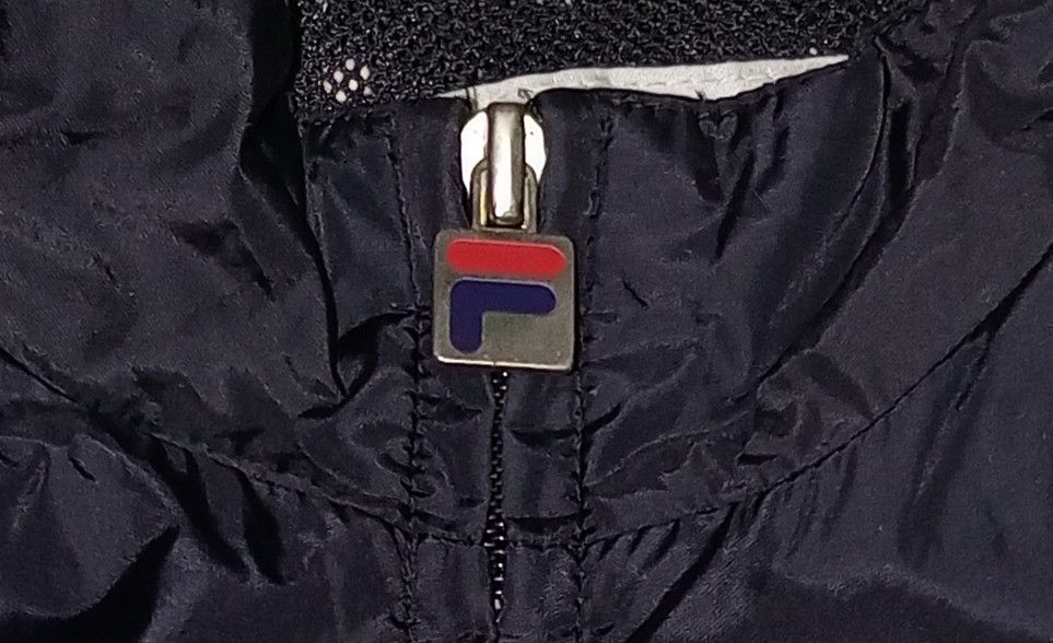 Fila Vintage Fila Windbreaker Jacket Size US L / EU 52-54 / 3 - 5 Thumbnail