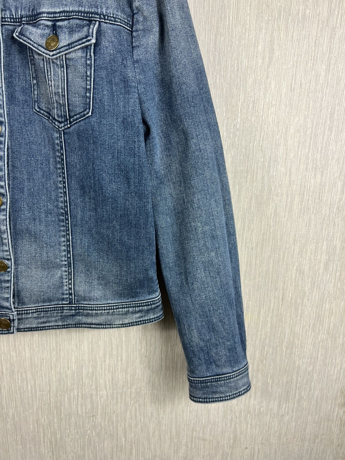 Burberry Burberry Brit denim jacket jeans old money luxury washed Size XL / US 12-14 / IT 48-50 - 6 Thumbnail