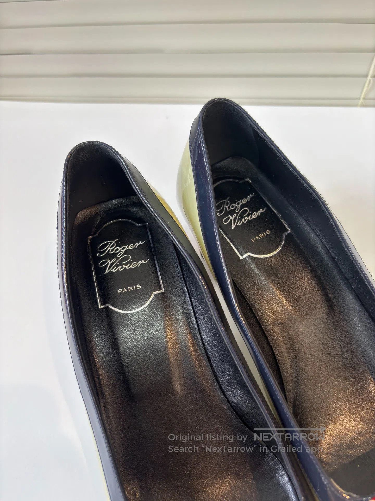 Roger Vivier RV Classic Colorblock Women's Shoes. Size US 7.5 / IT 37.5 - 7 Thumbnail