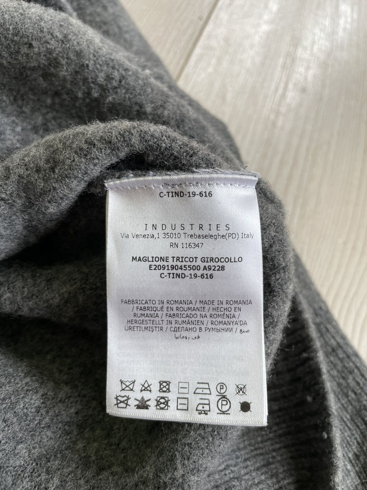 Moncler Moncler Big Logo Wool sweatshirt Size US M / EU 48-50 / 2 - 16 Thumbnail
