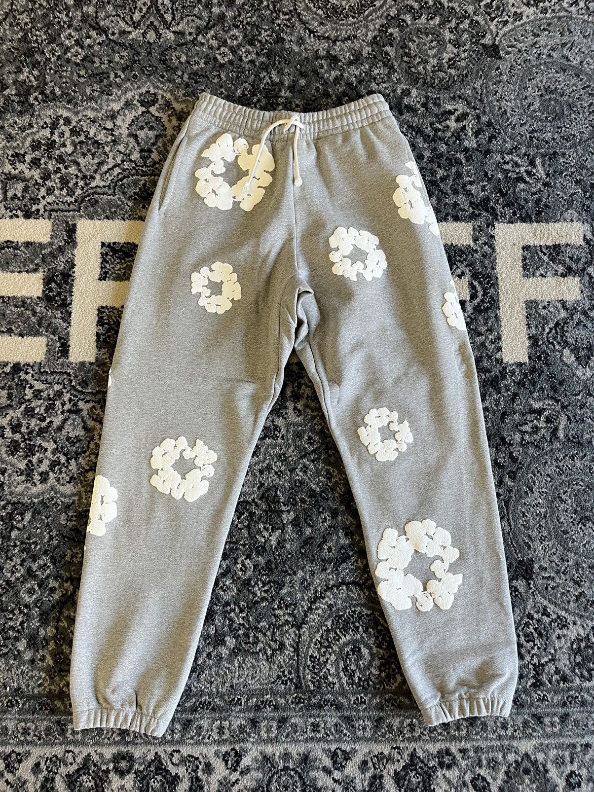 image of Denim Tears Wreath Sweatpants Grey New Xl, Men's (Size 38)