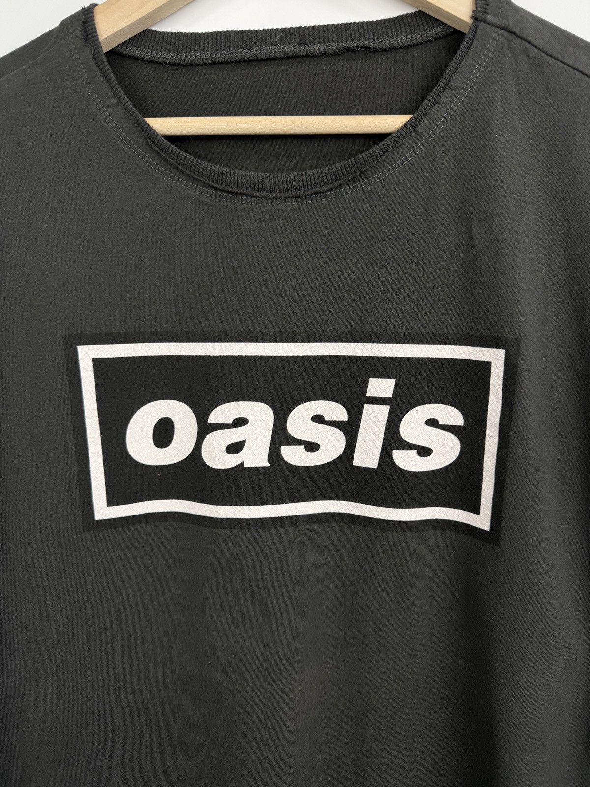 Band Tees 🇬🇧 Vintage Y2K Oasis Britpop T-Shirt Rare Liam Gallagher 2024 Size US L / EU 52-54 / 3 - 4 Thumbnail