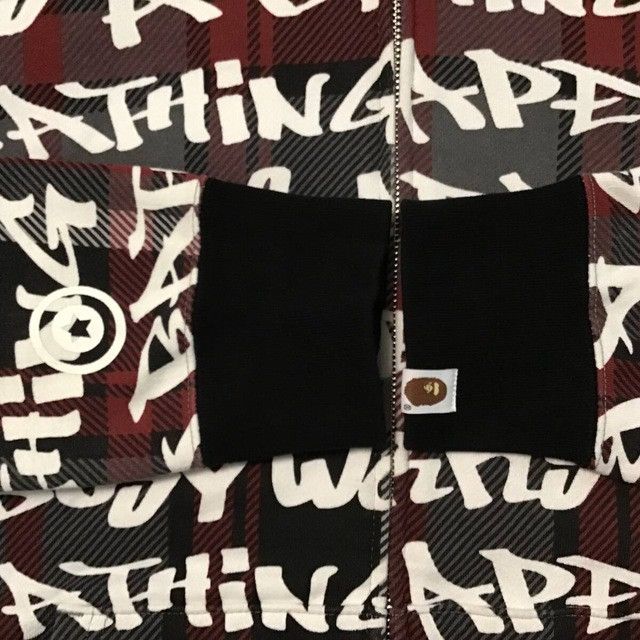 Bape BAPE GRAFFITI CHECK Shark full zip hoodie a bathing ape Size US XL / EU 56 / 4 - 6 Thumbnail