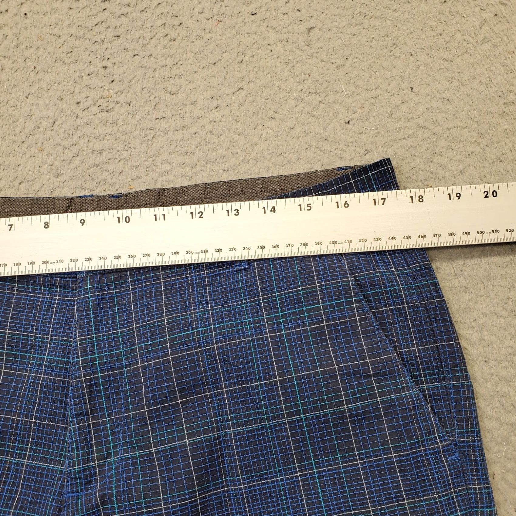 Calvin Klein Calvin Klein Mens Chino Shorts 34 Multi Plaid Flat Front Mid Rise Slash Pockets Continental Casual Shirt Size US 34 / EU 50 - 5 Thumbnail