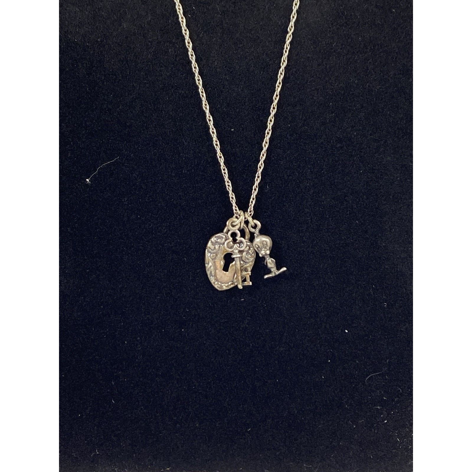 Warner Bros Warner Bros Studio Store Tweety Bird Sterling Necklace Size ONE SIZE - 2 Thumbnail