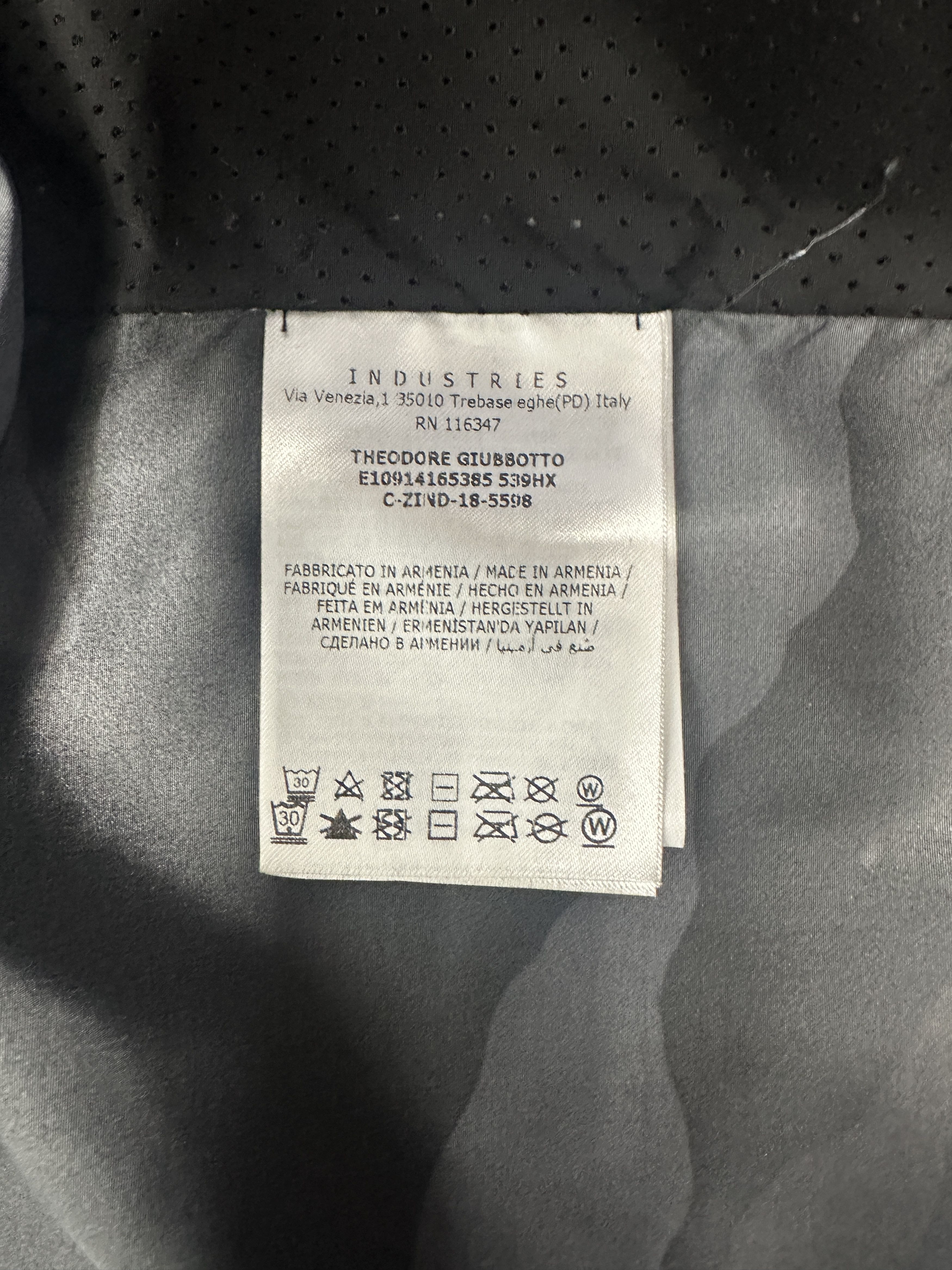 Moncler Moncler Theodore Size US XL / EU 56 / 4 - 9 Thumbnail