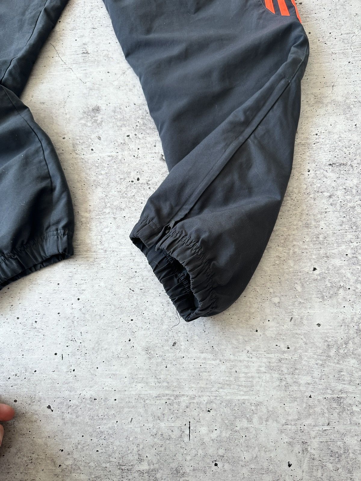 Adidas Adidas track pants Size US 36 / EU 52 - 6 Thumbnail