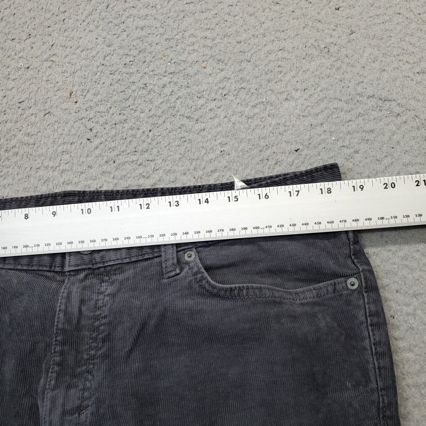 Banana Republic Banana Republic Corduroy Pants Mens 35x32 Grey Slim Fit Stretch Straight Leg Size US 35 - 6 Thumbnail