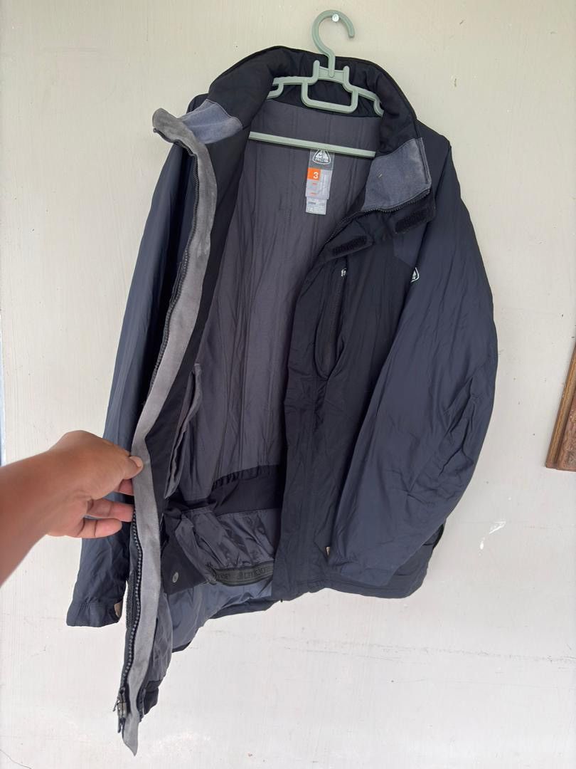 Nike Nike AGC Padded Jacket Two Tone Color Design Nice Design Size US XL / EU 56 / 4 - 4 Thumbnail