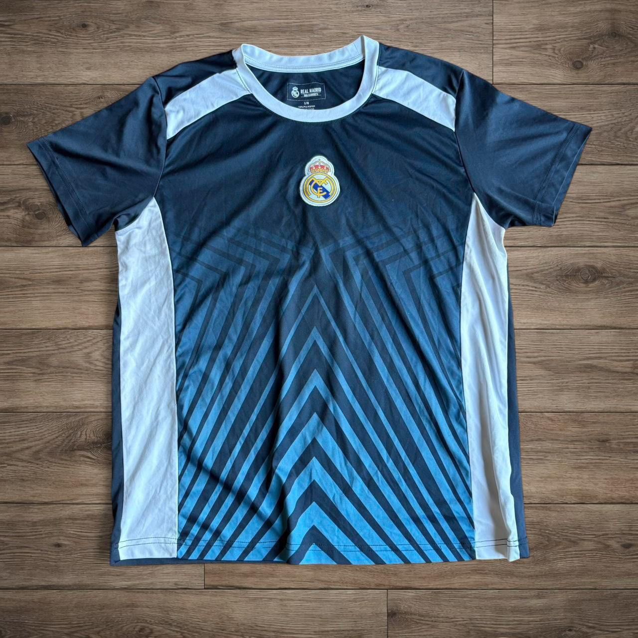 Other Real Madrid Soccer Jersey Size US L / EU 52-54 / 3 - 1 Thumbnail