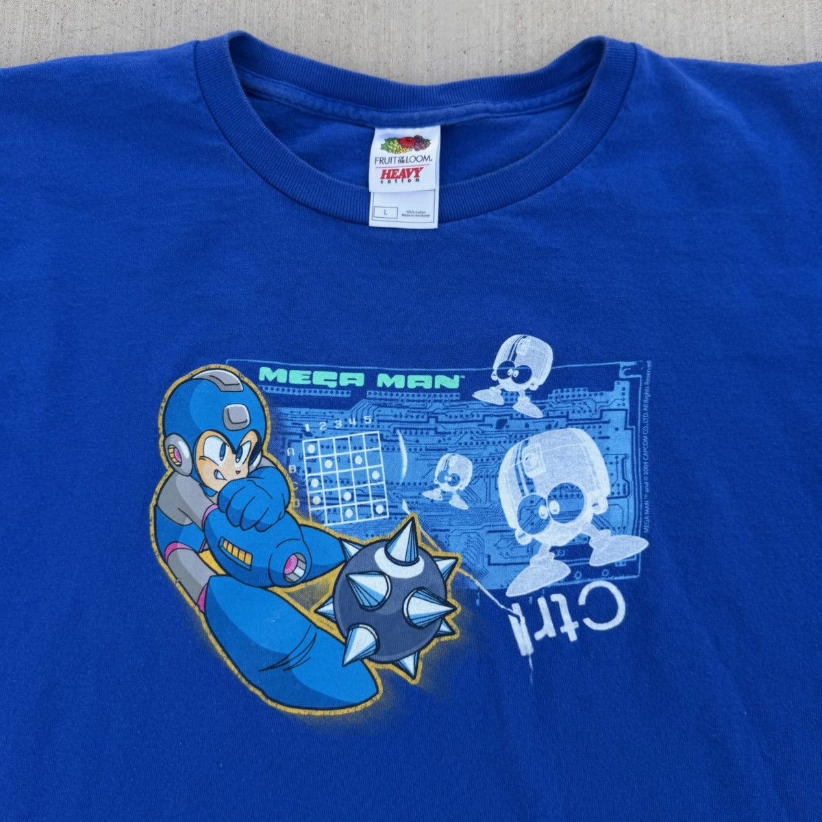 Vintage 2005 Mega Man Capcom T-Shirt Blue Size Large Y2K
