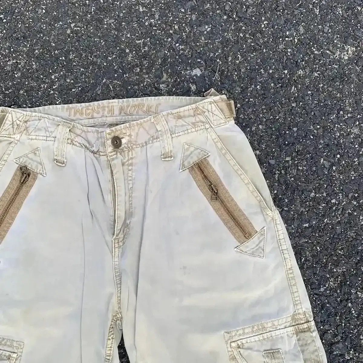 Japanese Brand TWENTYWORK JAPAN Utility Multipocket Big Pocket Cargo Pants Size US 33 - 7 Thumbnail
