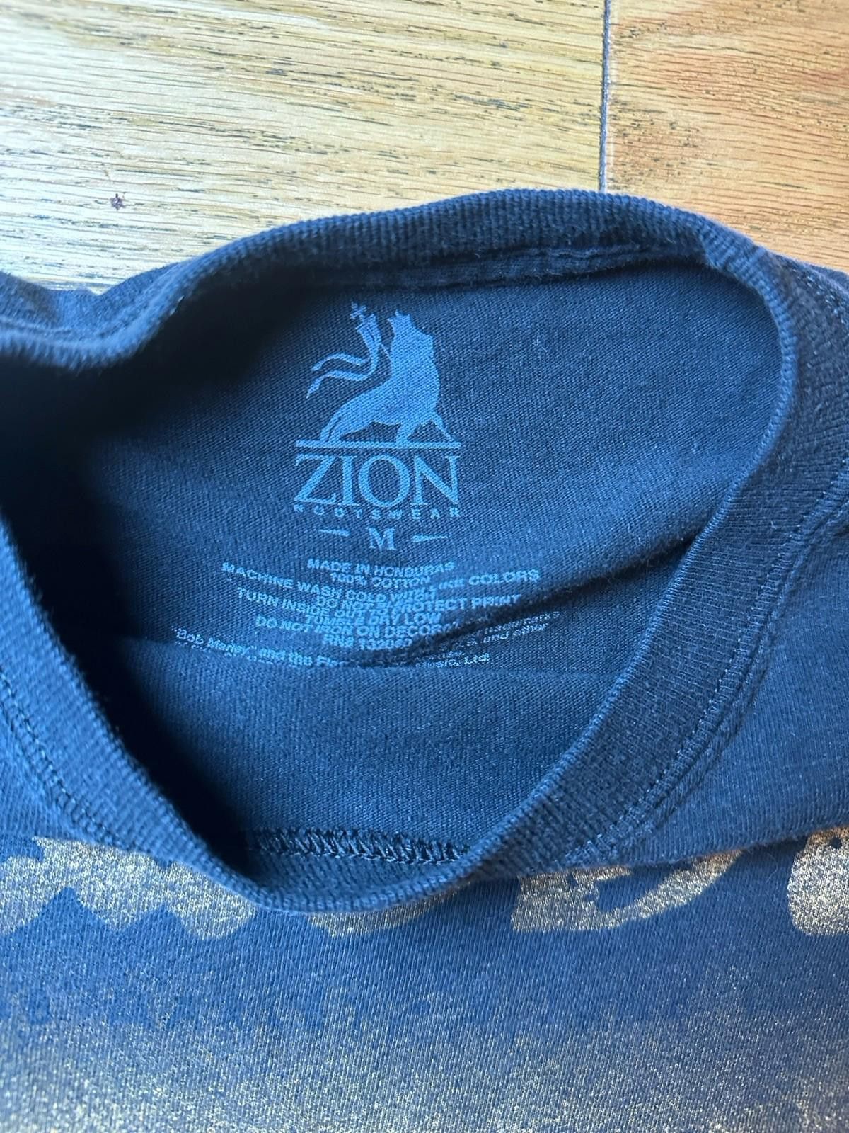 Zion Rootswear Bob Marley Black Long Sleeve Tshirt Men's M Zion Exodus Size US M / EU 48-50 / 2 - 2 Thumbnail
