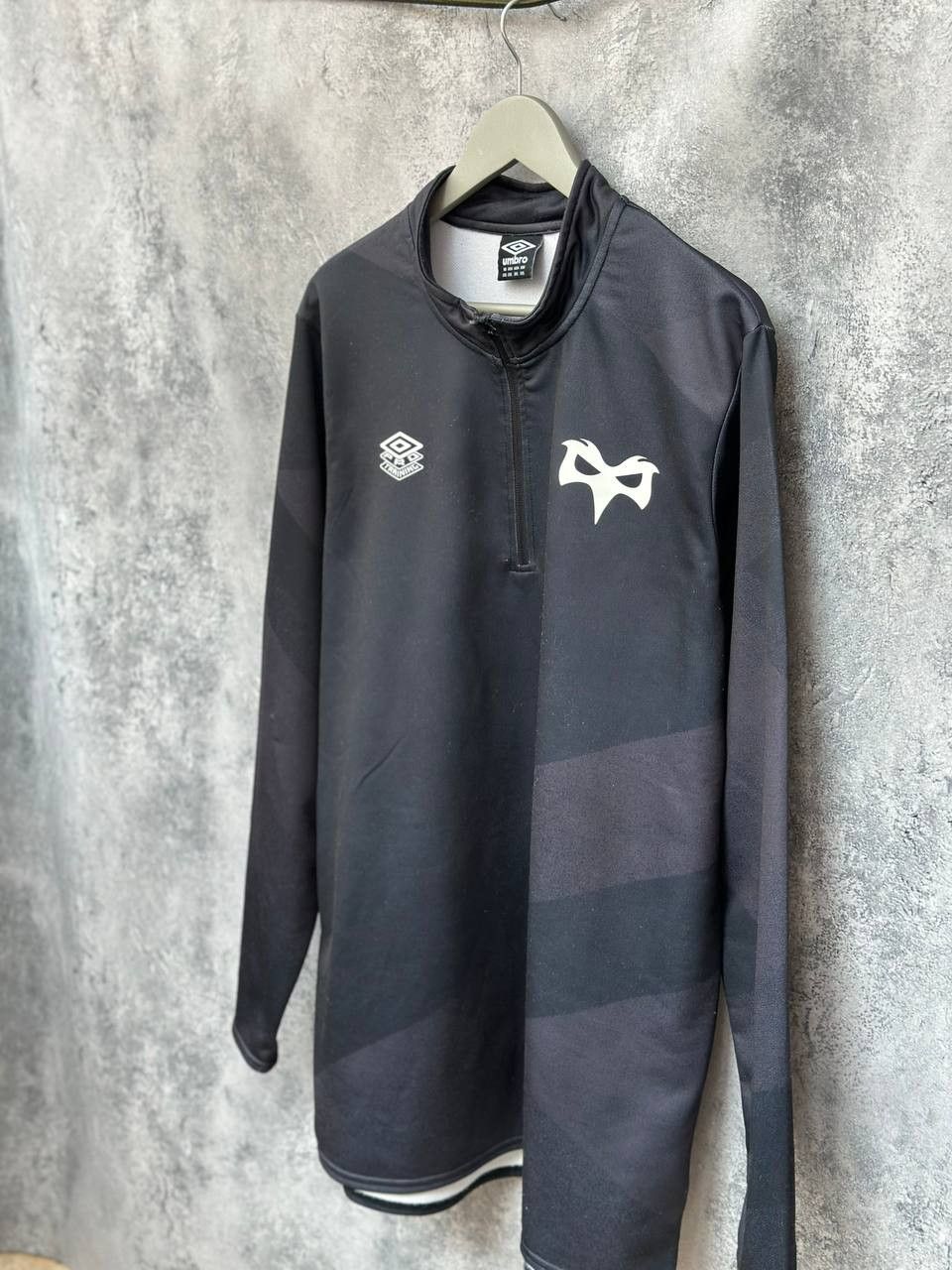 Osprey × Umbro Osprey x Umbro Pro Training 1/4 Zip Black Pullover Size US XXL / EU 58 / 5 - 2 Thumbnail