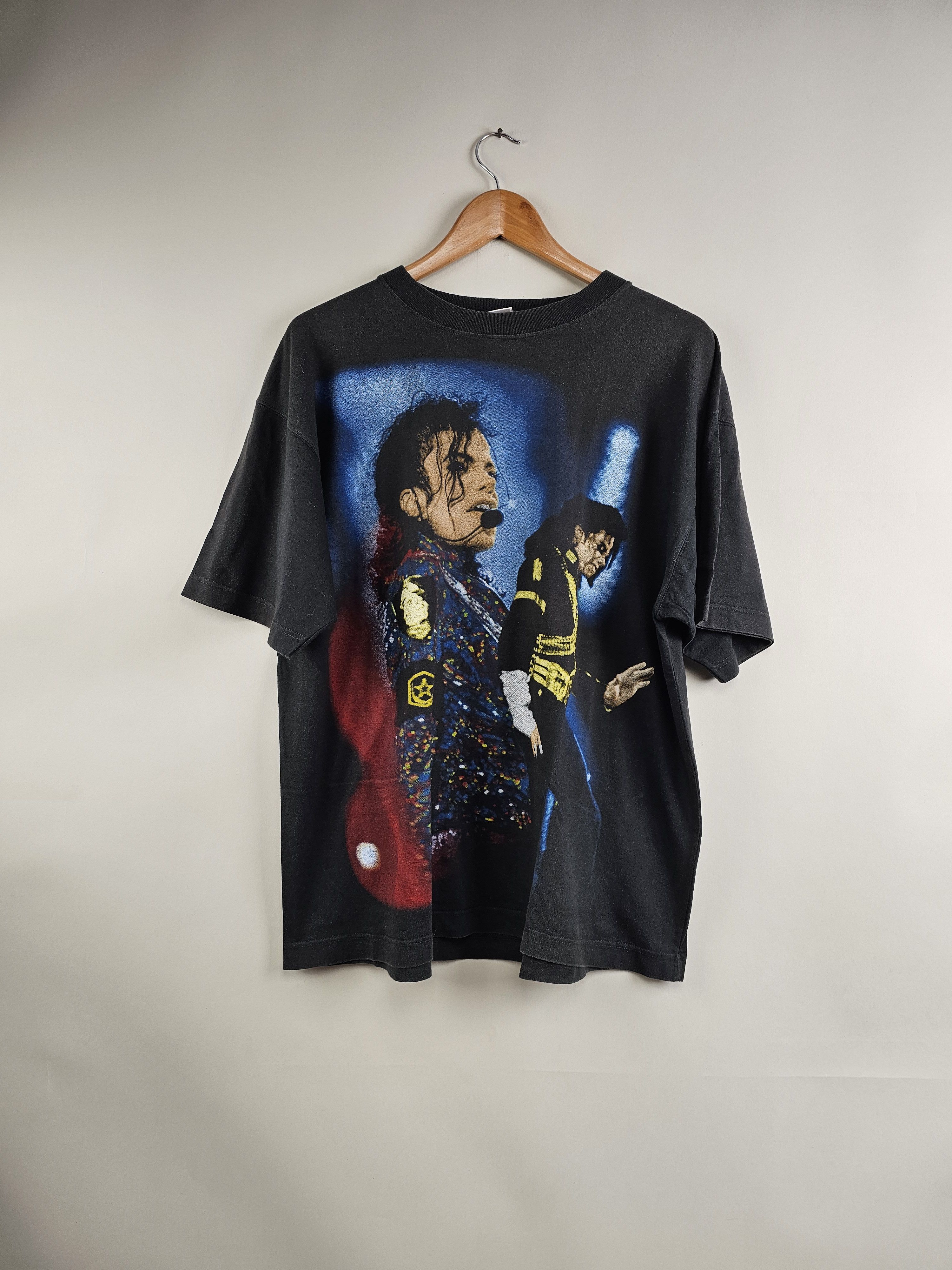 1992 Michael Jackson Dangerous Full Print XL 23