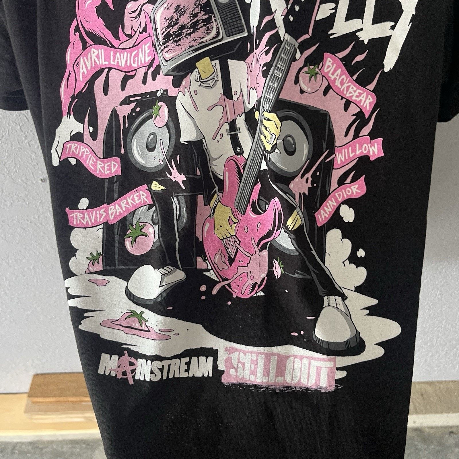 Other 2022 Machine Gun Kelly Mainstream Sellout Tour Tshirt Mens 2 Size US XXL / EU 58 / 5 - 5 Thumbnail