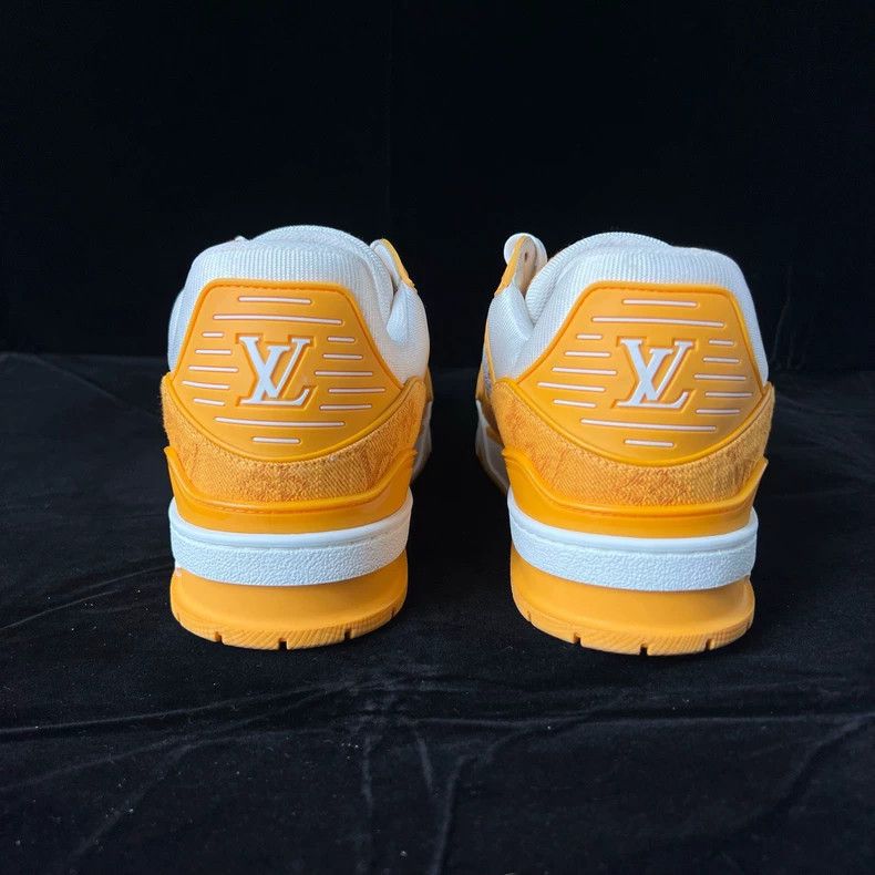 Louis Vuitton Louis Vuitton Trainer white and yellow denim board shoes Size US 9.5 / EU 42-43 - 6 Thumbnail