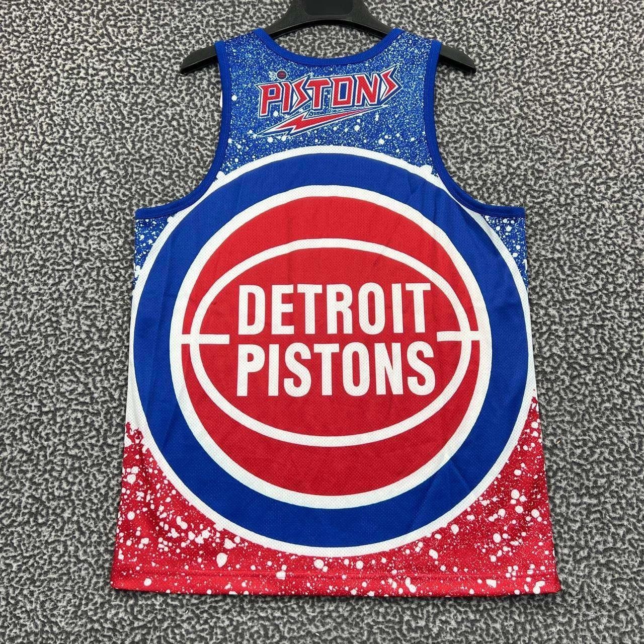 Mitchell & Ness Detroit Pistons Shirt Men Sleeveless Top Crew Neck New S Size US S / EU 44-46 / 1 - 2 Thumbnail