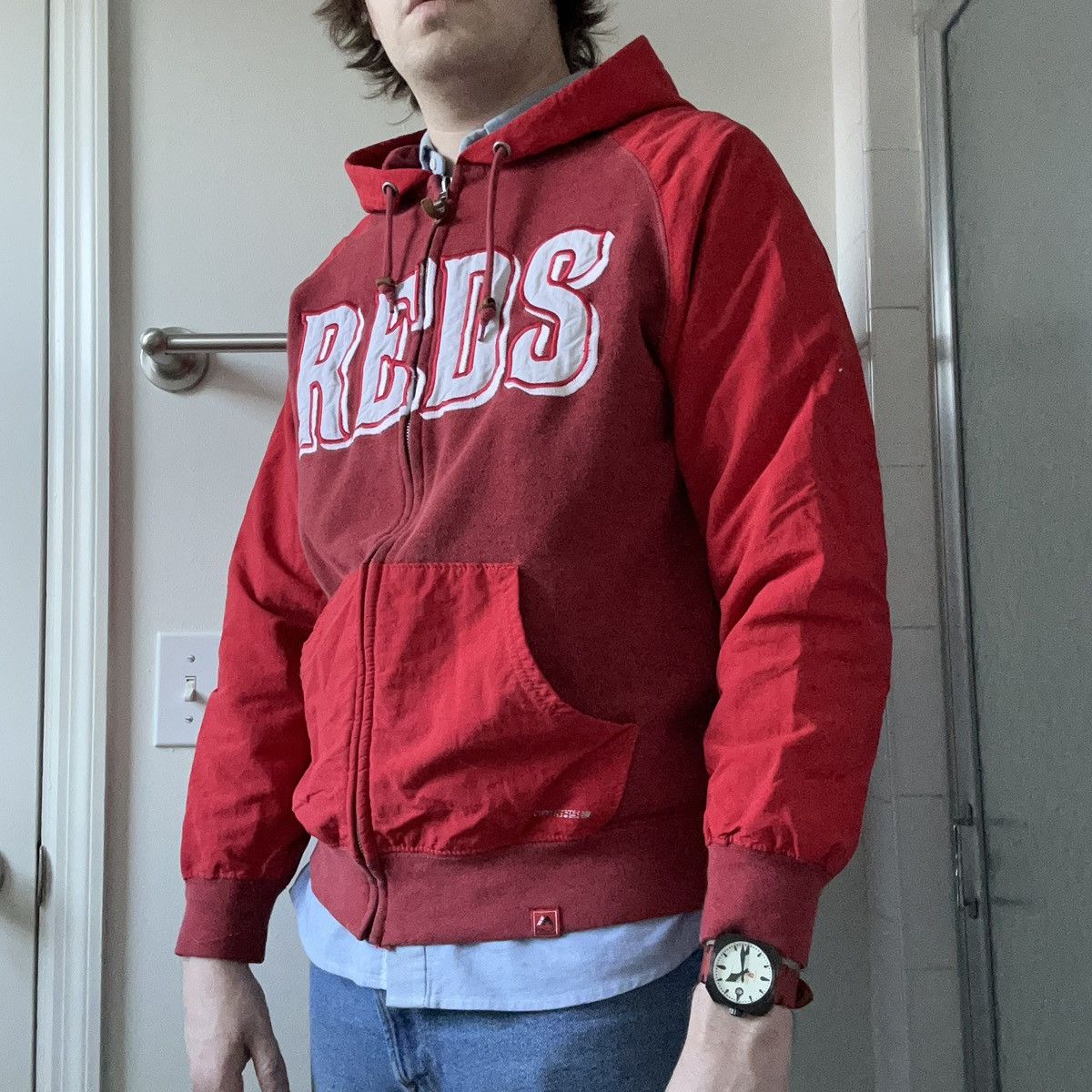 Majestic 2015 CiNCiNNATi REDS FULL ZiP HOODED SPRiNG TRAiNiNG JACKET Size US M / EU 48-50 / 2 - 23 Thumbnail