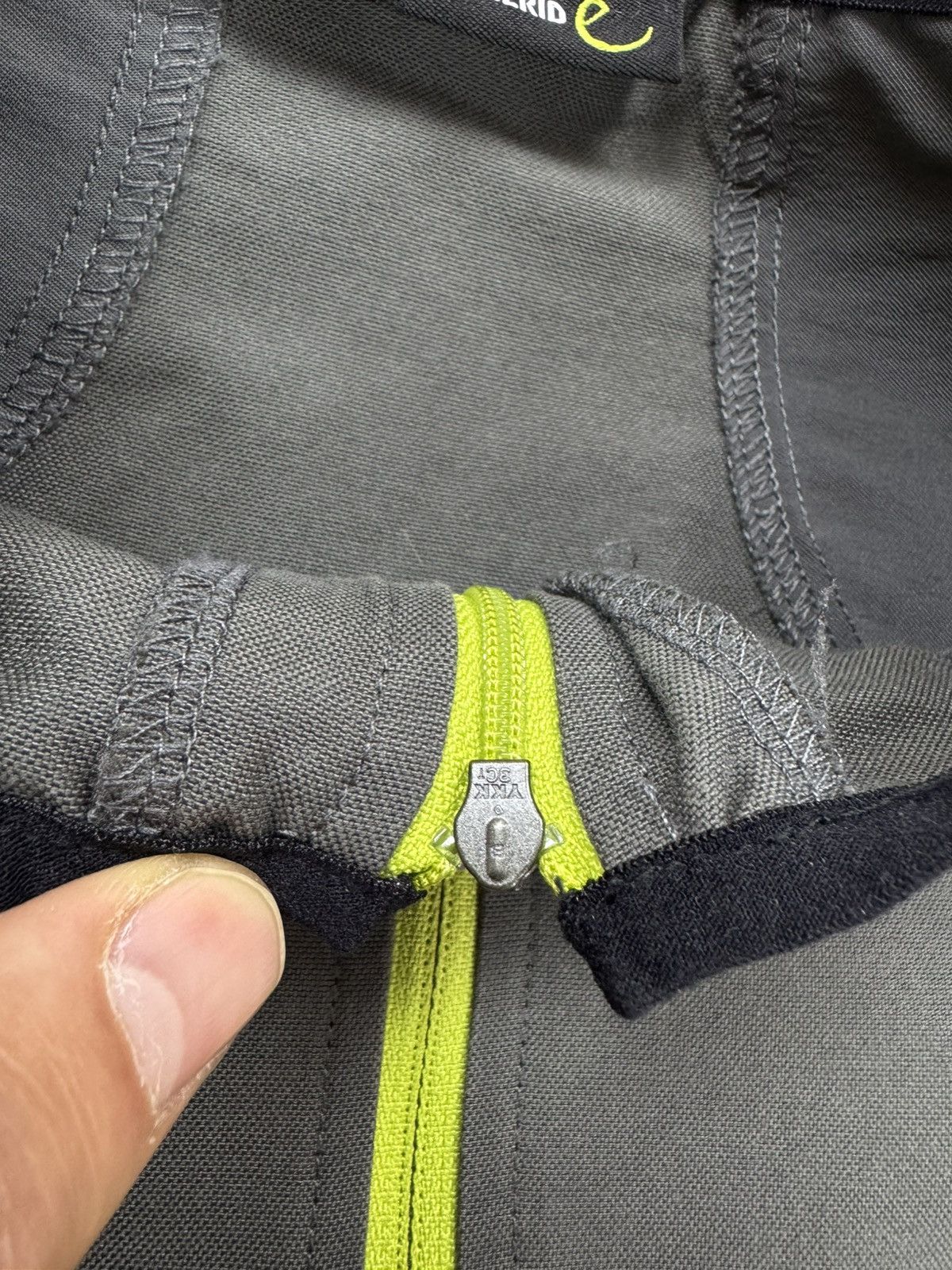 Other EDELRID Canvas Half Zip Rock climber Pullover Mens Size M Size US M / EU 48-50 / 2 - 7 Thumbnail