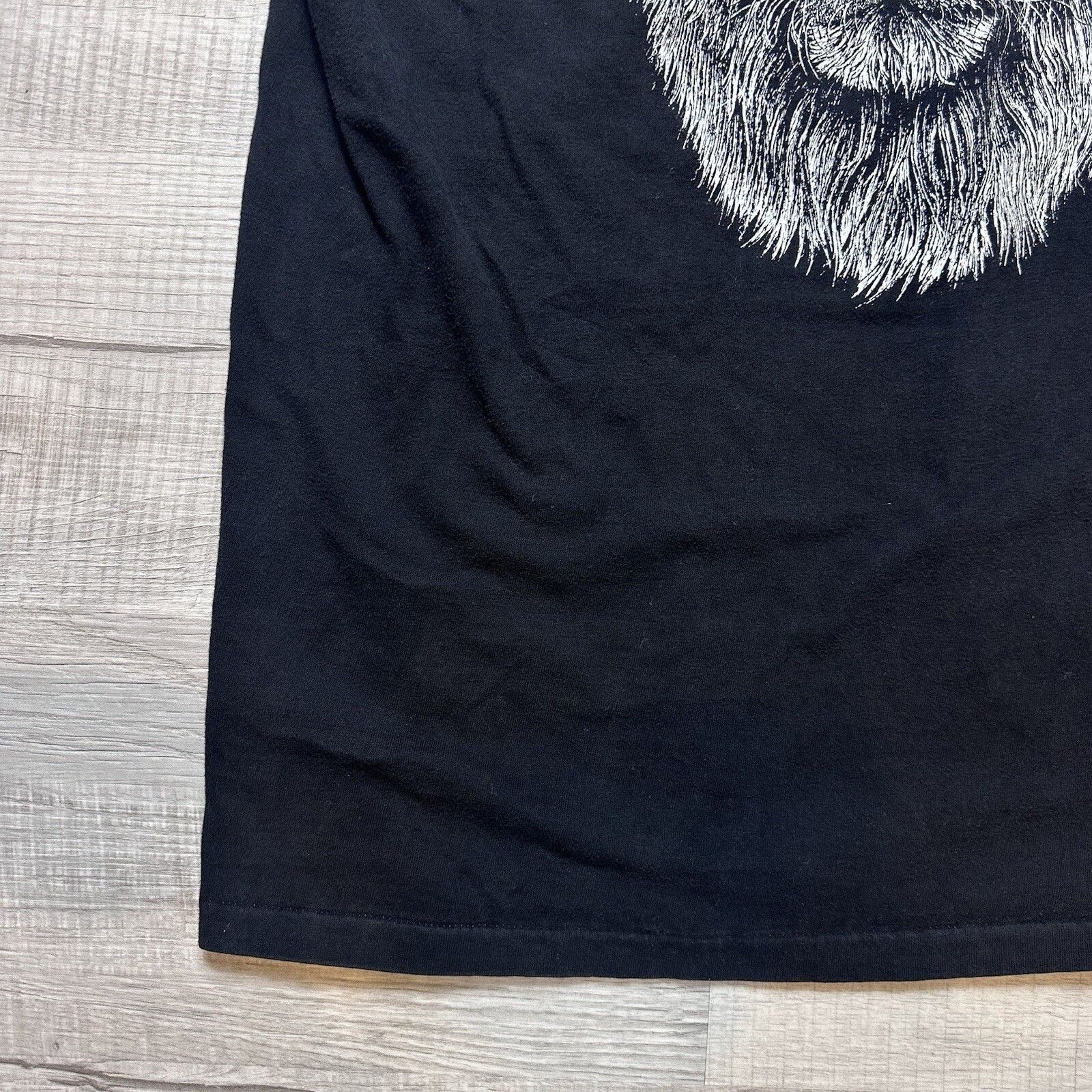 Hanes Vintage 90s Me On Mother Earth Black Lion XL T-Shirt USA Size US XL / EU 56 / 4 - 2 Thumbnail