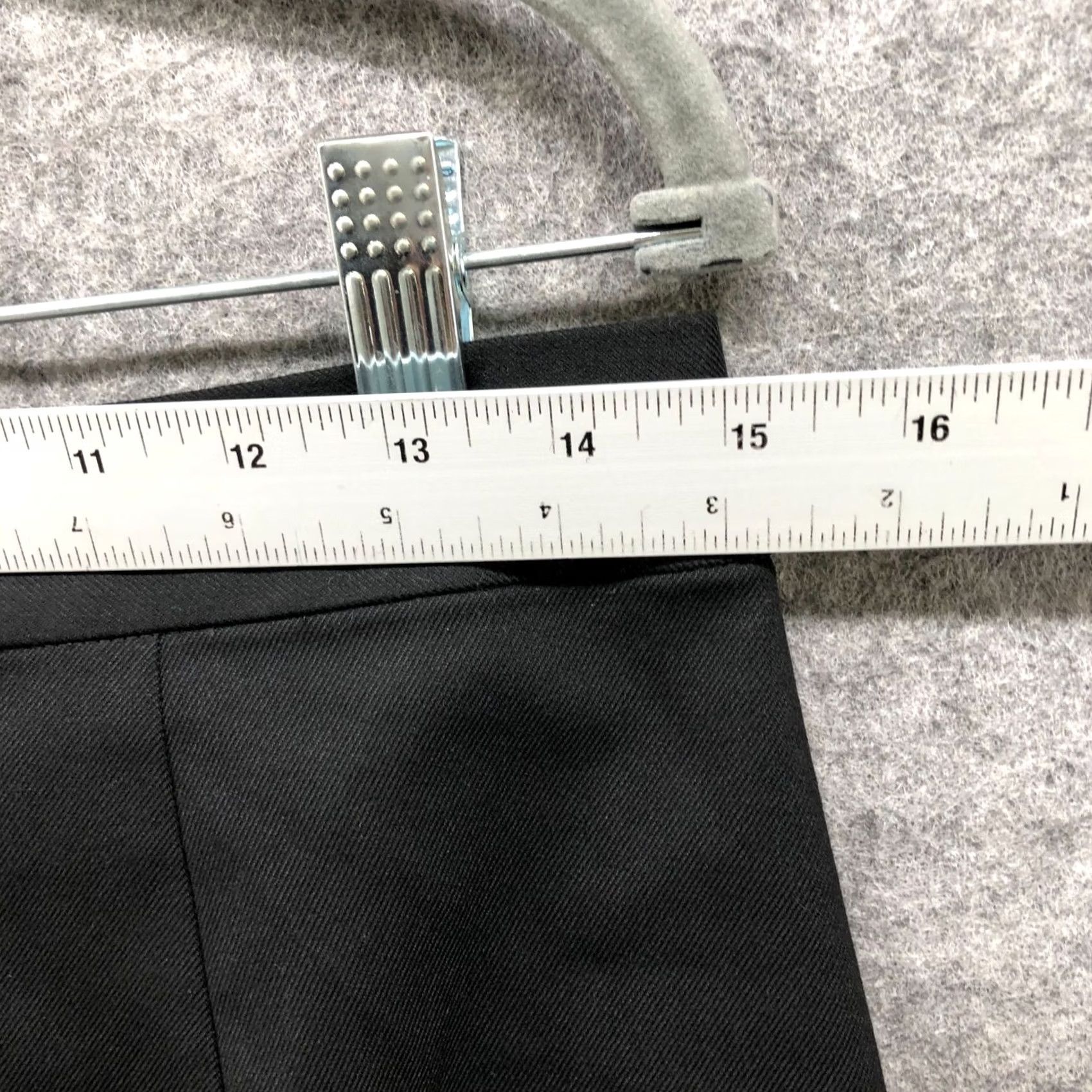 Banana Republic Banana Republic Pencil Skirt Womens 4 Black Back Slit Career Workwear Polyester Blend Zipper Knee Length Vintage No Size 27" / US 4 / IT 40 - 6 Thumbnail