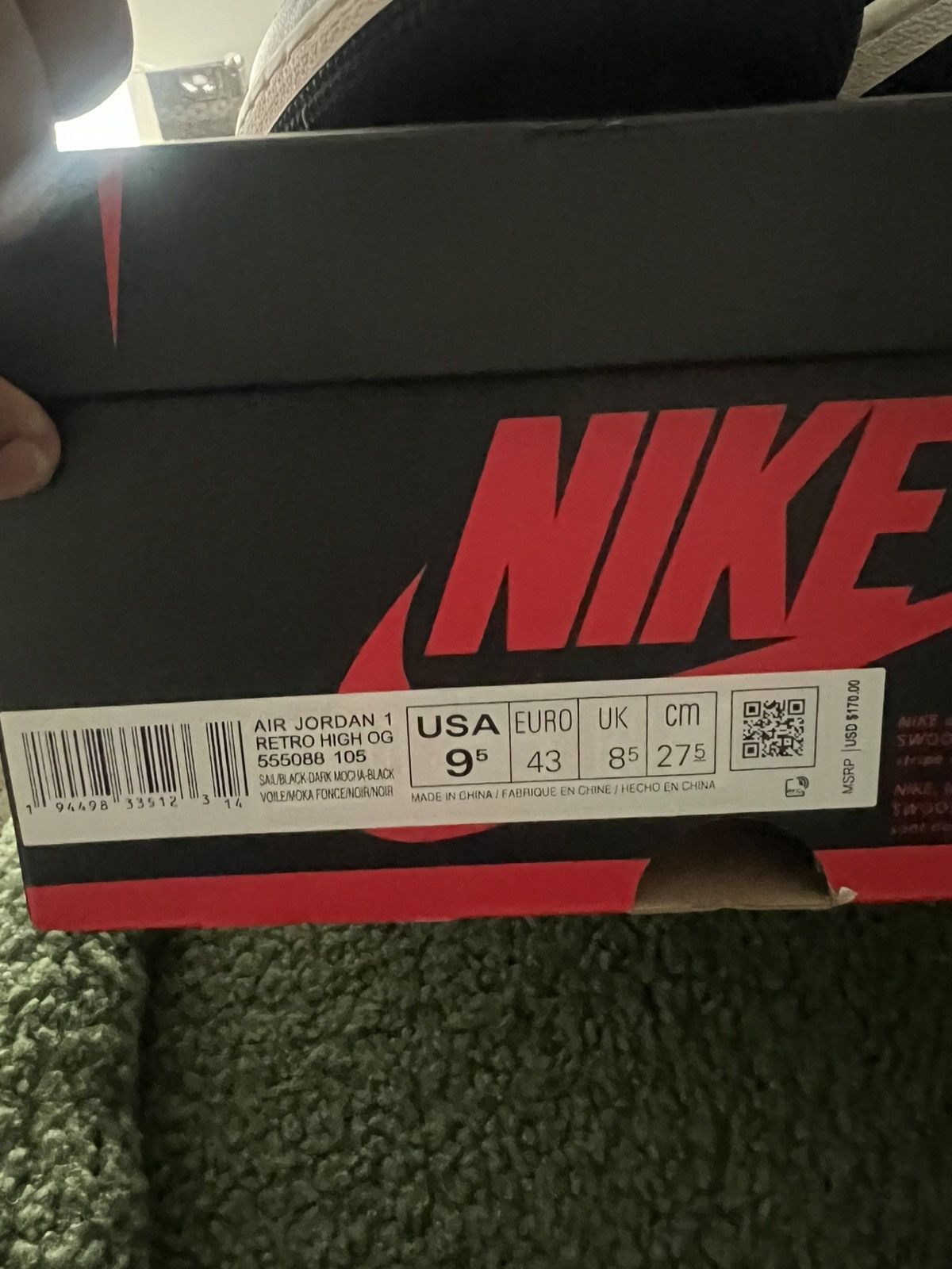 Nike Jordan 1 Dark Mocha 9.5 Size US 9.5 / EU 42-43 - 6 Thumbnail