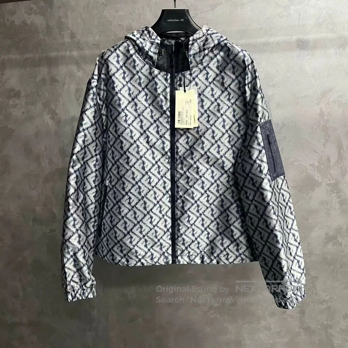 Fendi fendi silver blue logo hooded jacket. Size US M / EU 48-50 / 2 - 1 Thumbnail