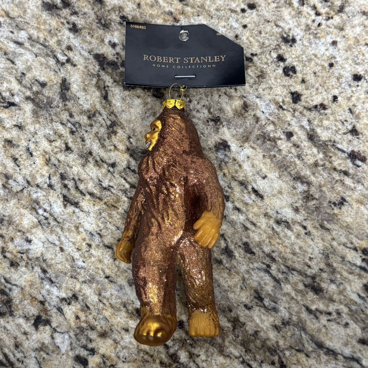 Other Robert Stanley Sasquatch BigFoot Yeti Blown Glass Ornament Size ONE SIZE - 3 Thumbnail