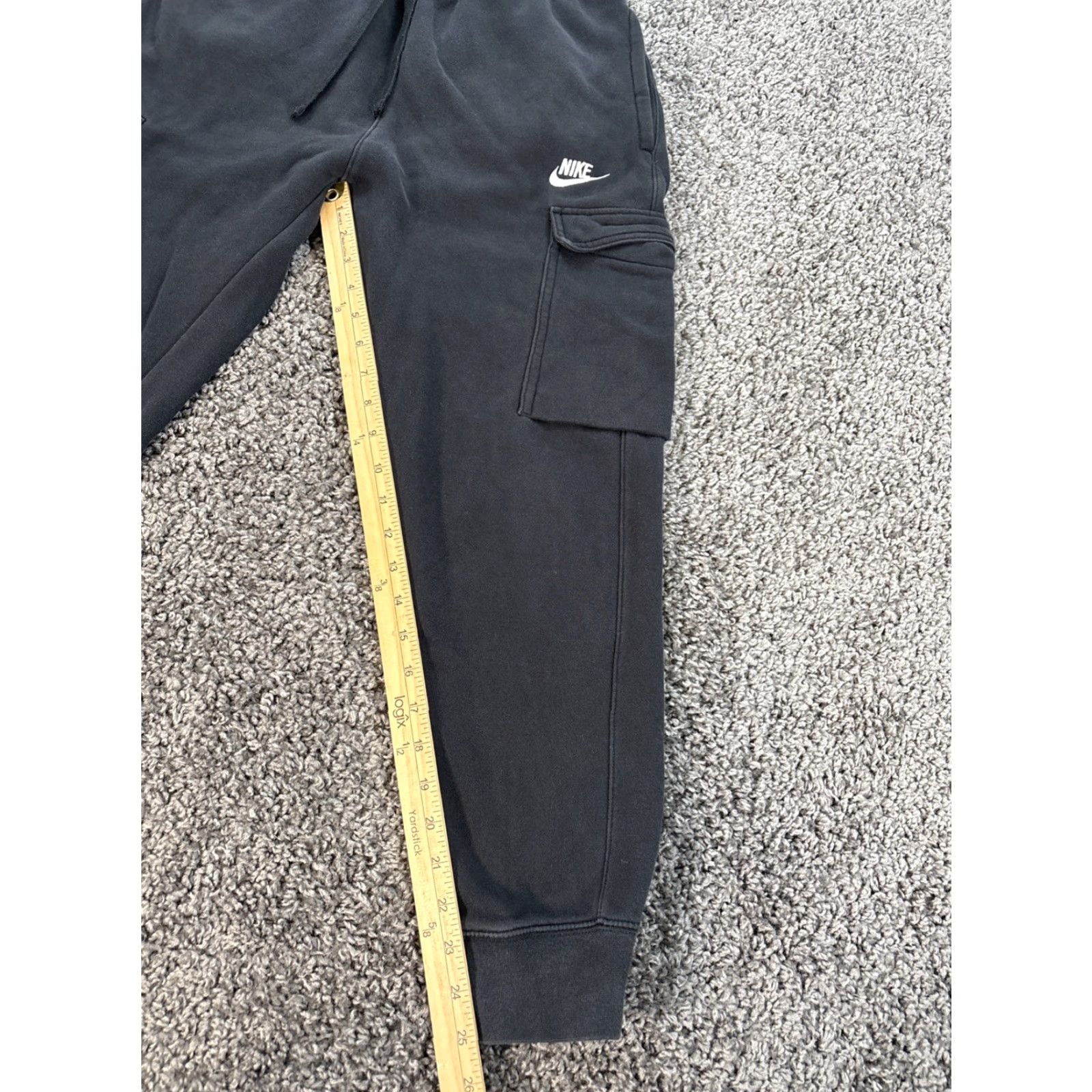 Nike Nike Cargo Sweatpants Mens S Drawstring Pockets Black Fleece Cotton Polyester Athletic Logo Heritage Size US 29 - 2 Thumbnail