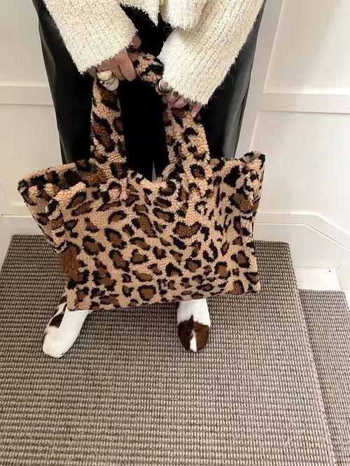 Japanese Brand Hazuki x Hatsu Leopard print lambswool tote bag Size ONE SIZE - 2 Thumbnail
