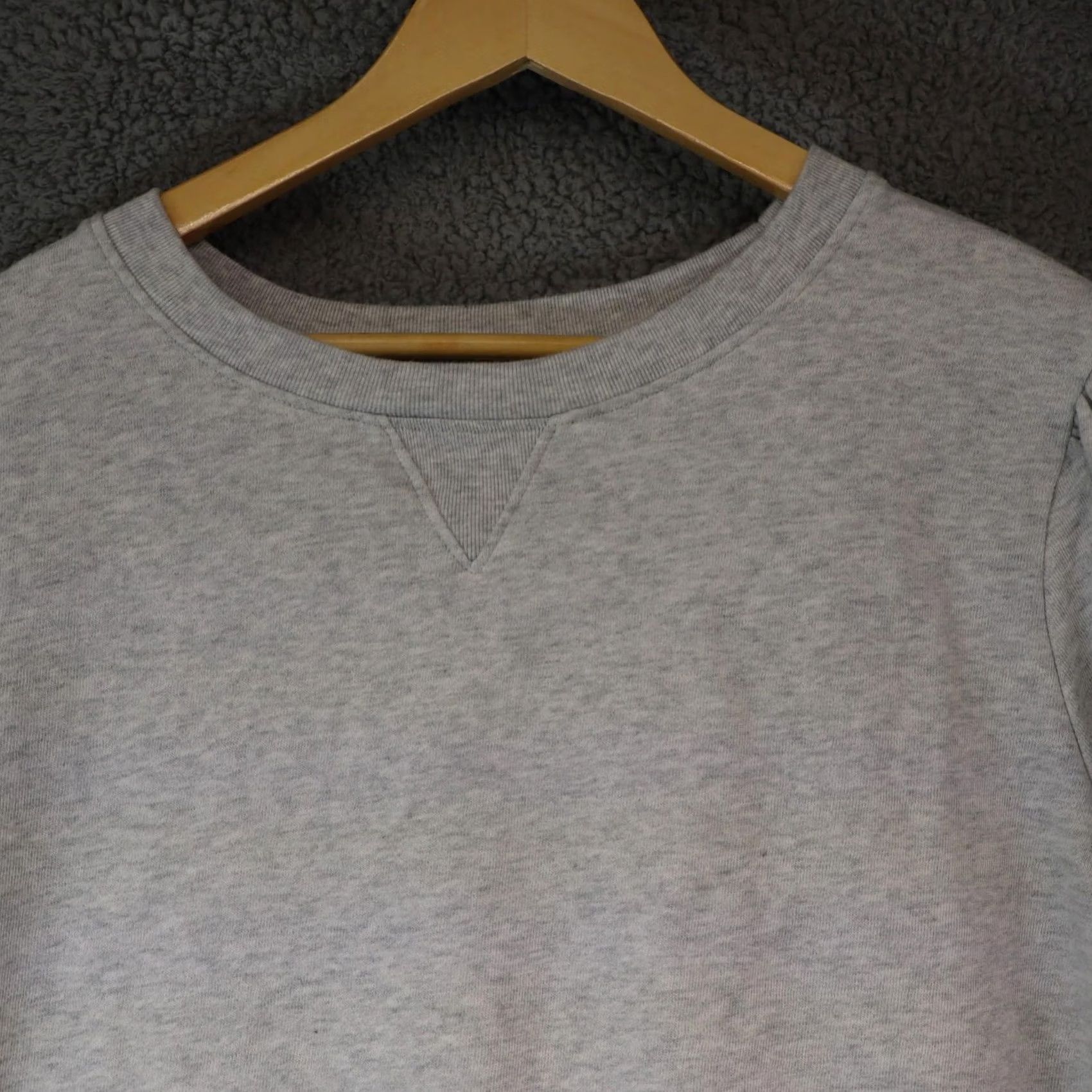 Gap VINTAGE Gap Sweatshirt Gray Crewneck XL Women 80s Pullover All Seasons Activewear Logo Size XL / US 12-14 / IT 48-50 - 2 Thumbnail