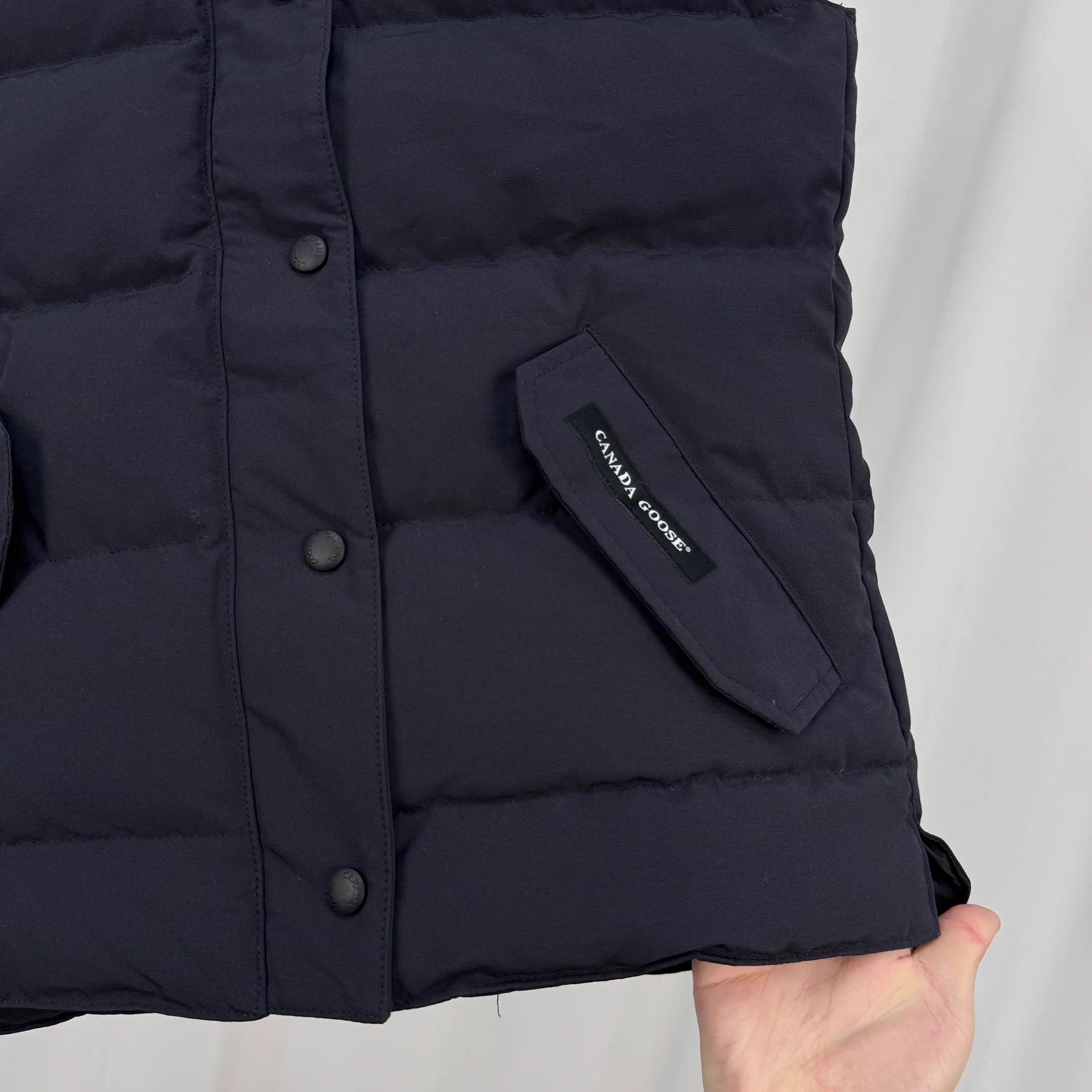 Canada Goose Canada Goose embroidered logo down vest S new Size S / US 4 / IT 40 - 4 Thumbnail