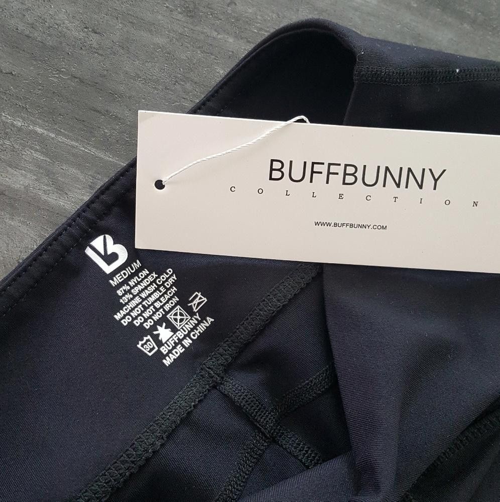 Designer Black Buff Bunny Fitted Athletic Capri Size 32" / US 10 / IT 46 - 3 Thumbnail