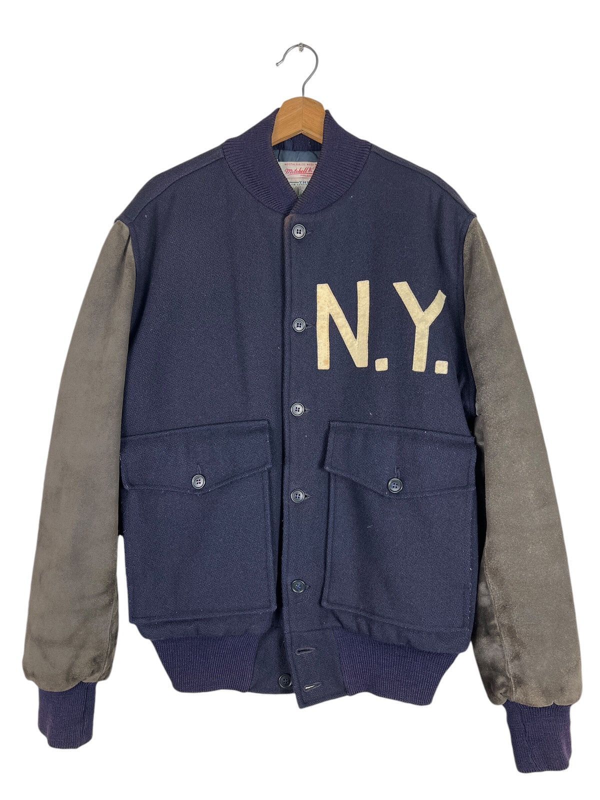 Mitchell and ness 1961 yankees jacket hotsell
