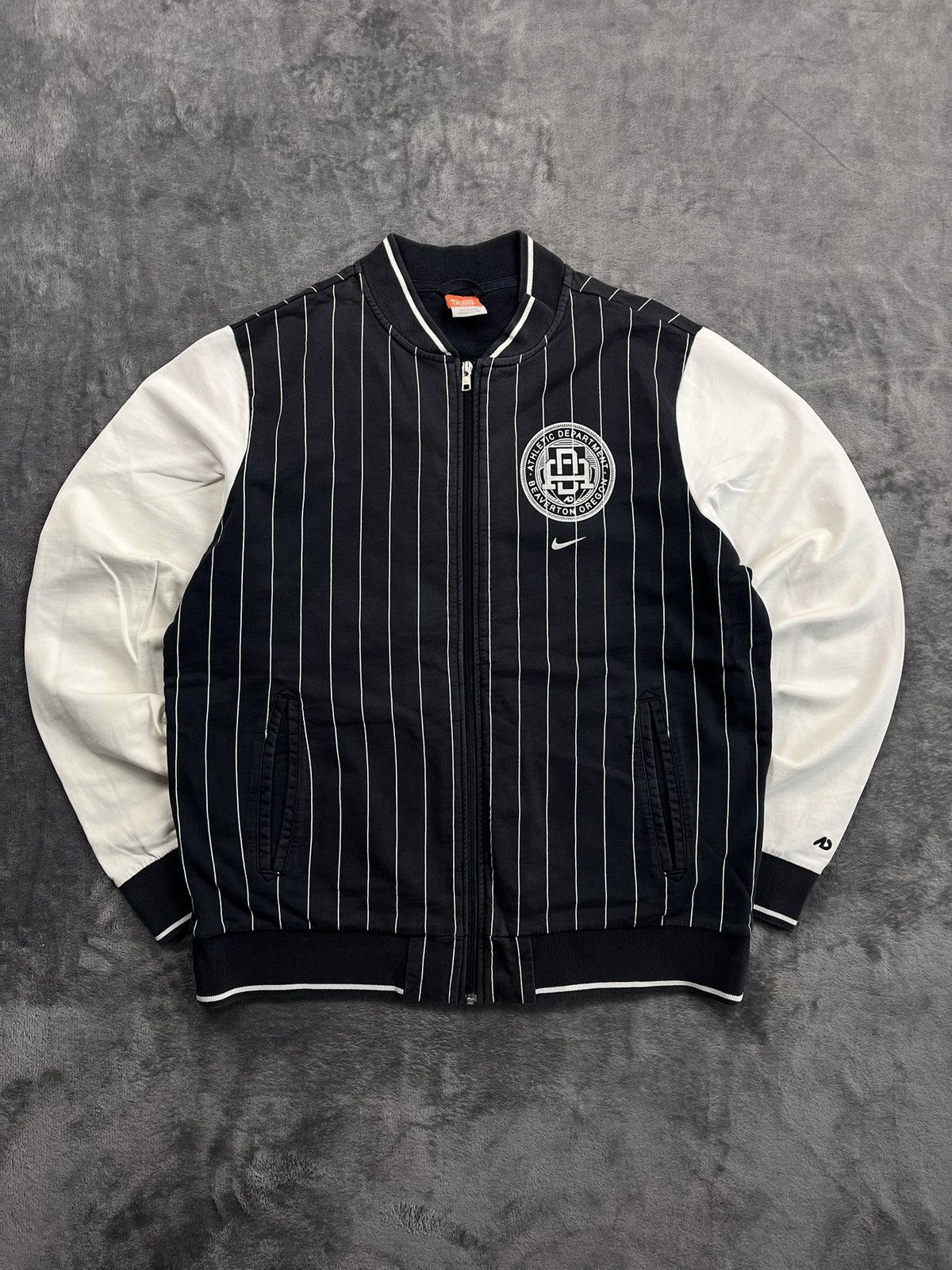 Nike 00s Nike Athletic Dept Varsity Jacket Pinstripe Swoosh Rare Size US L / EU 52-54 / 3 - 1 Thumbnail