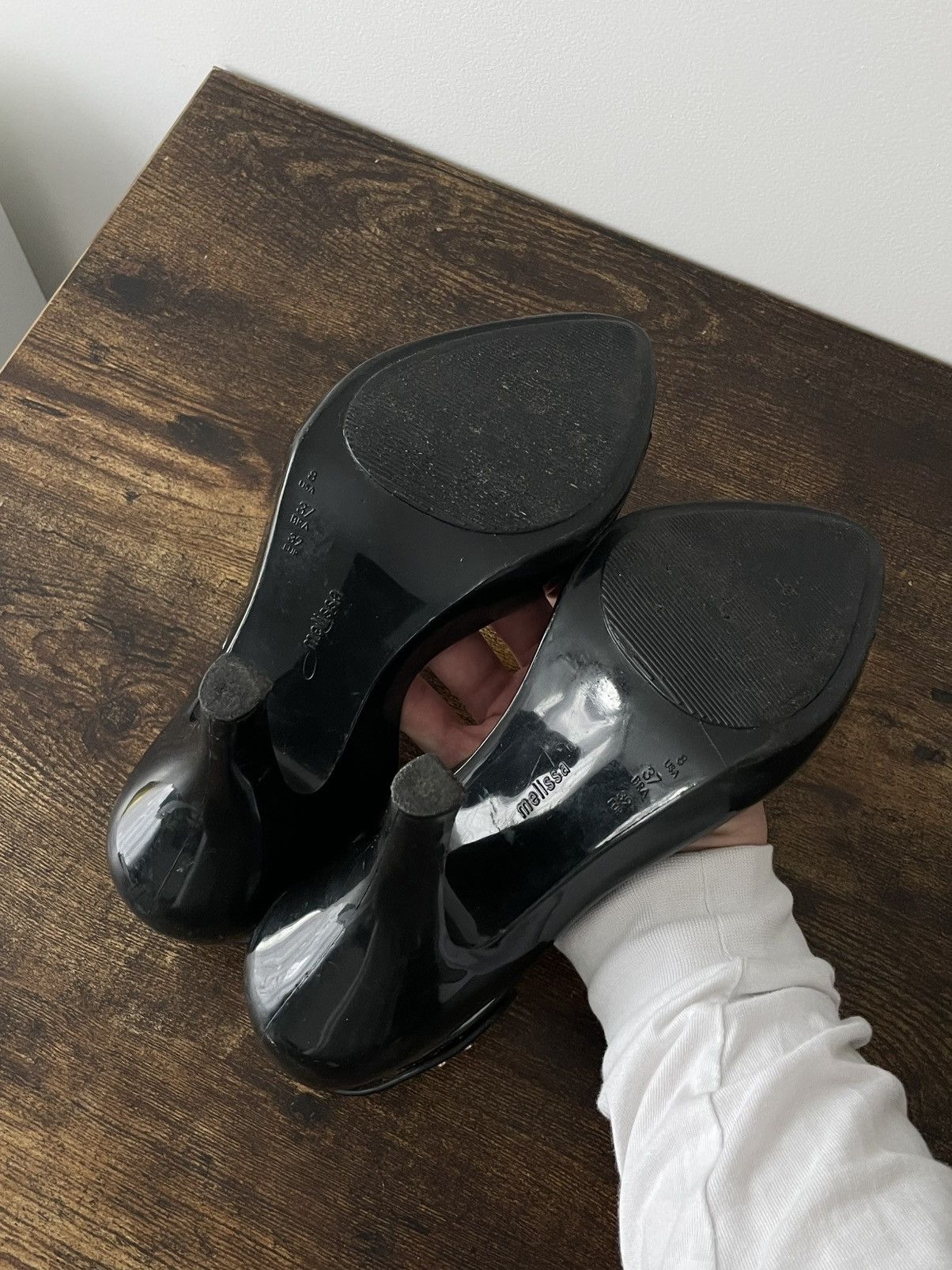 Vivienne Westwood Vivienne Westwood Melissa Black Brown Ribbon Rubber Heels Size US 9 / IT 39 - 6 Thumbnail