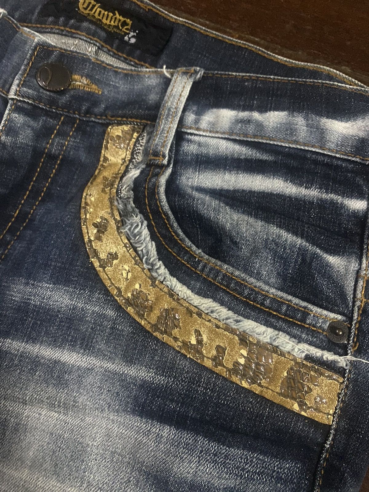 If Six Was Nine Rare Cloud 72 tribal flared jeans clawmark distressed Size US 35 - 14 Thumbnail