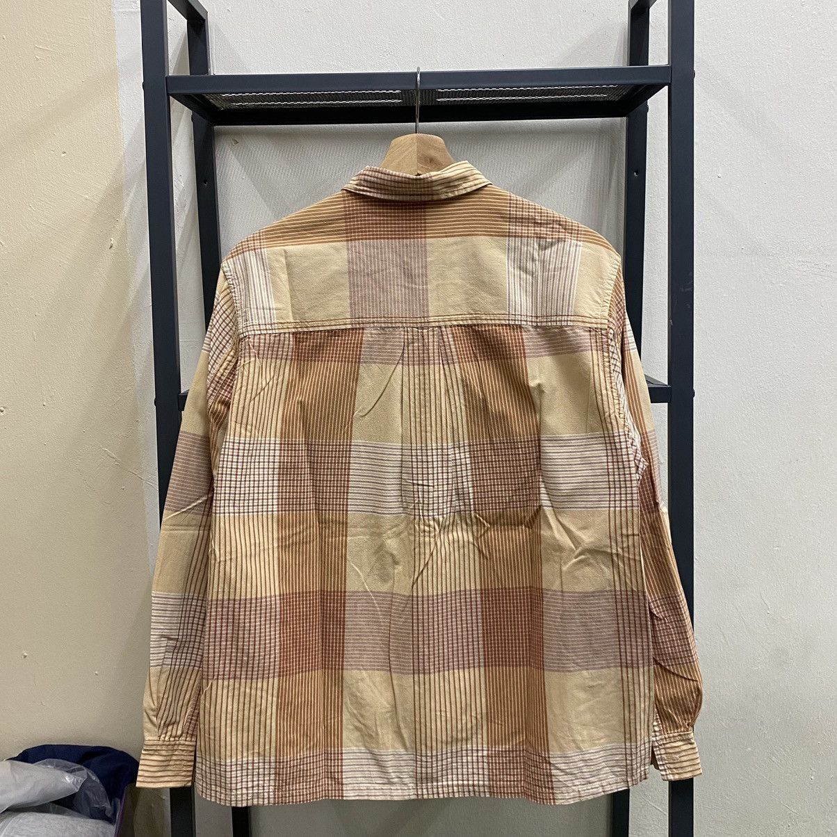 Hai Sporting Gear HAI SPORTING GEAR BY ISSEY MIYAKE CHECKED BUTTON SHIRT Size US M / EU 48-50 / 2 - 2 Thumbnail