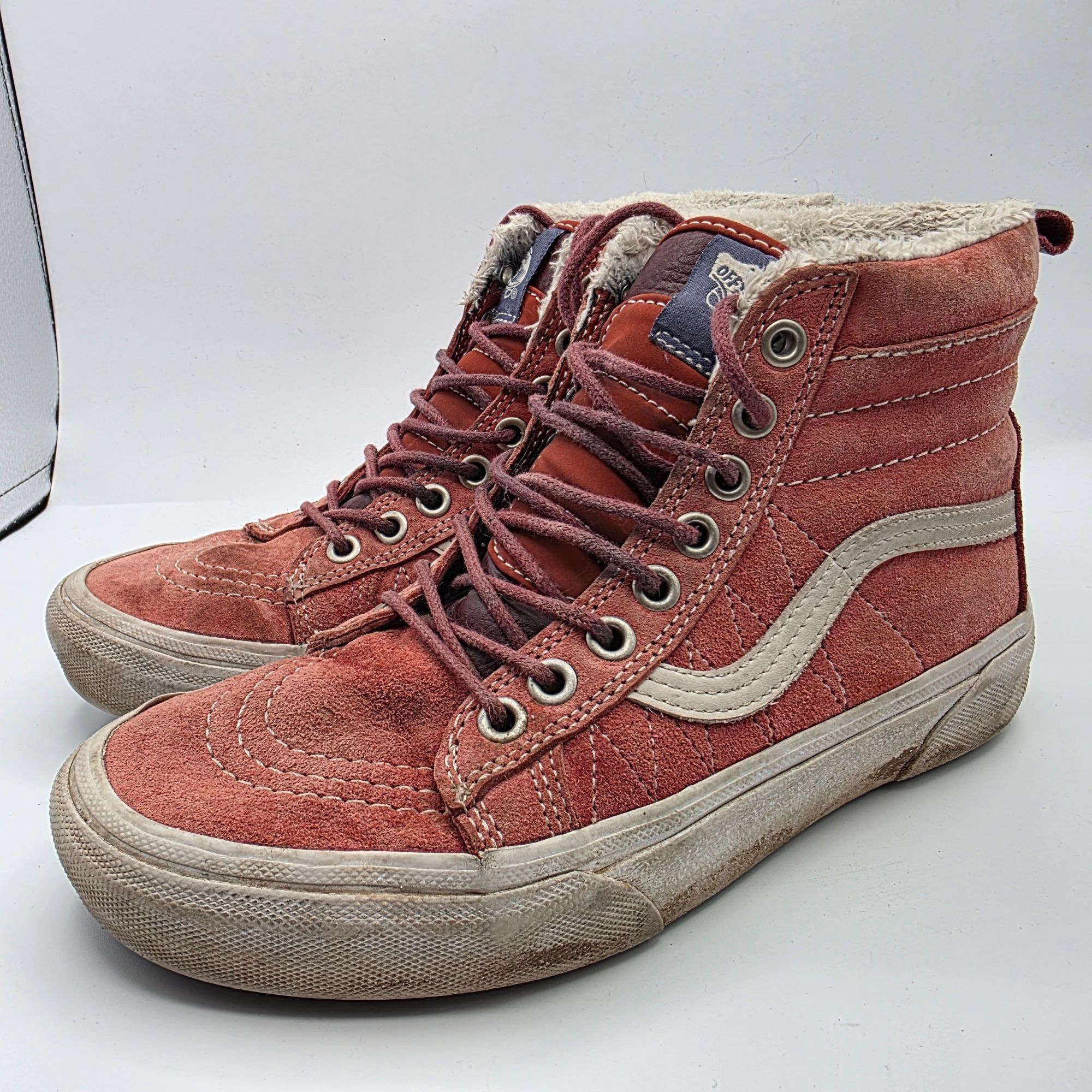 Vans Vans Sk8 Hi Top MTE Womens Size 7 Red Shoes Scotchgard Outdo Size US 7 / IT 37 - 4 Thumbnail