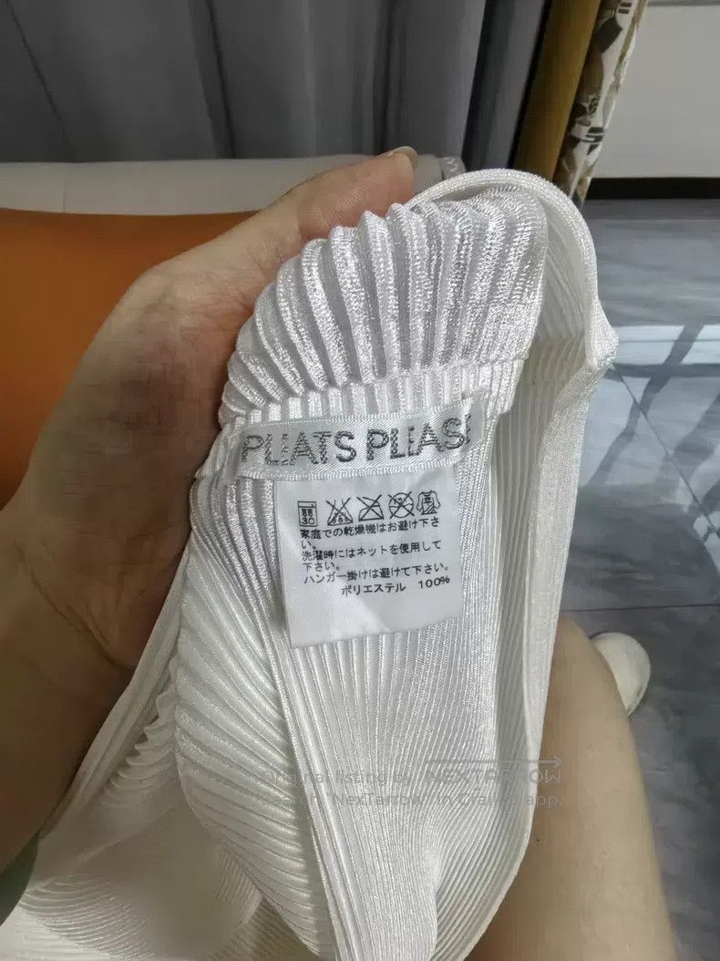 Issey Miyake Issey Miyake White spring top Size L / US 10 / IT 46 - 4 Thumbnail